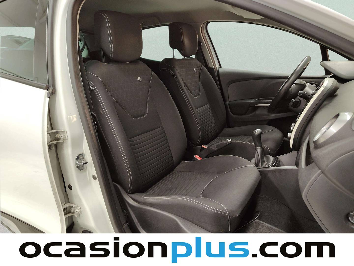 Renault Clio Renault Clio Limited 1.2 (75 CV) km 0
