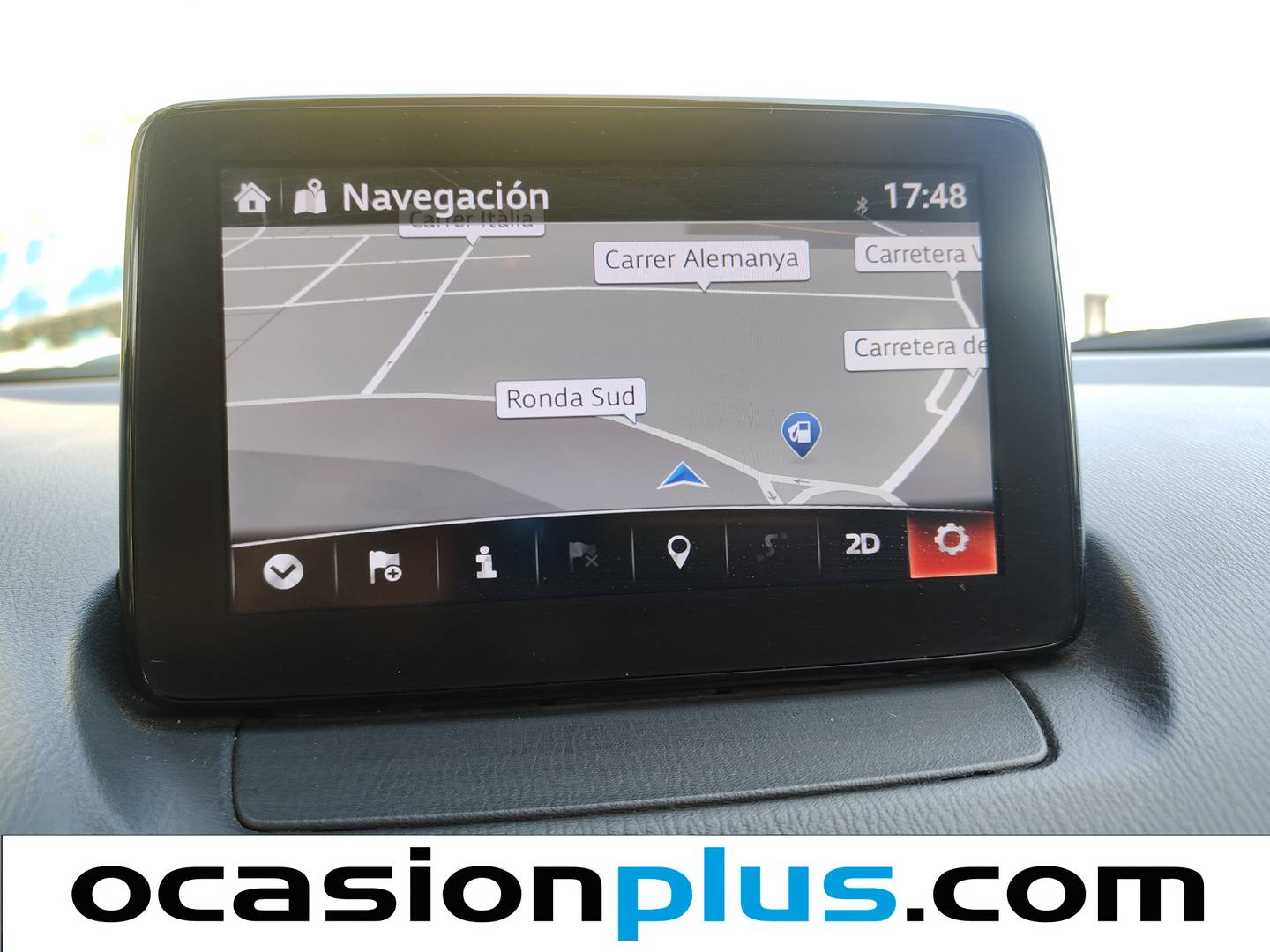 Equipamiento del Mazda CX-3 Mazda CX-3 1.8 D Zenith 2WD (115 CV)