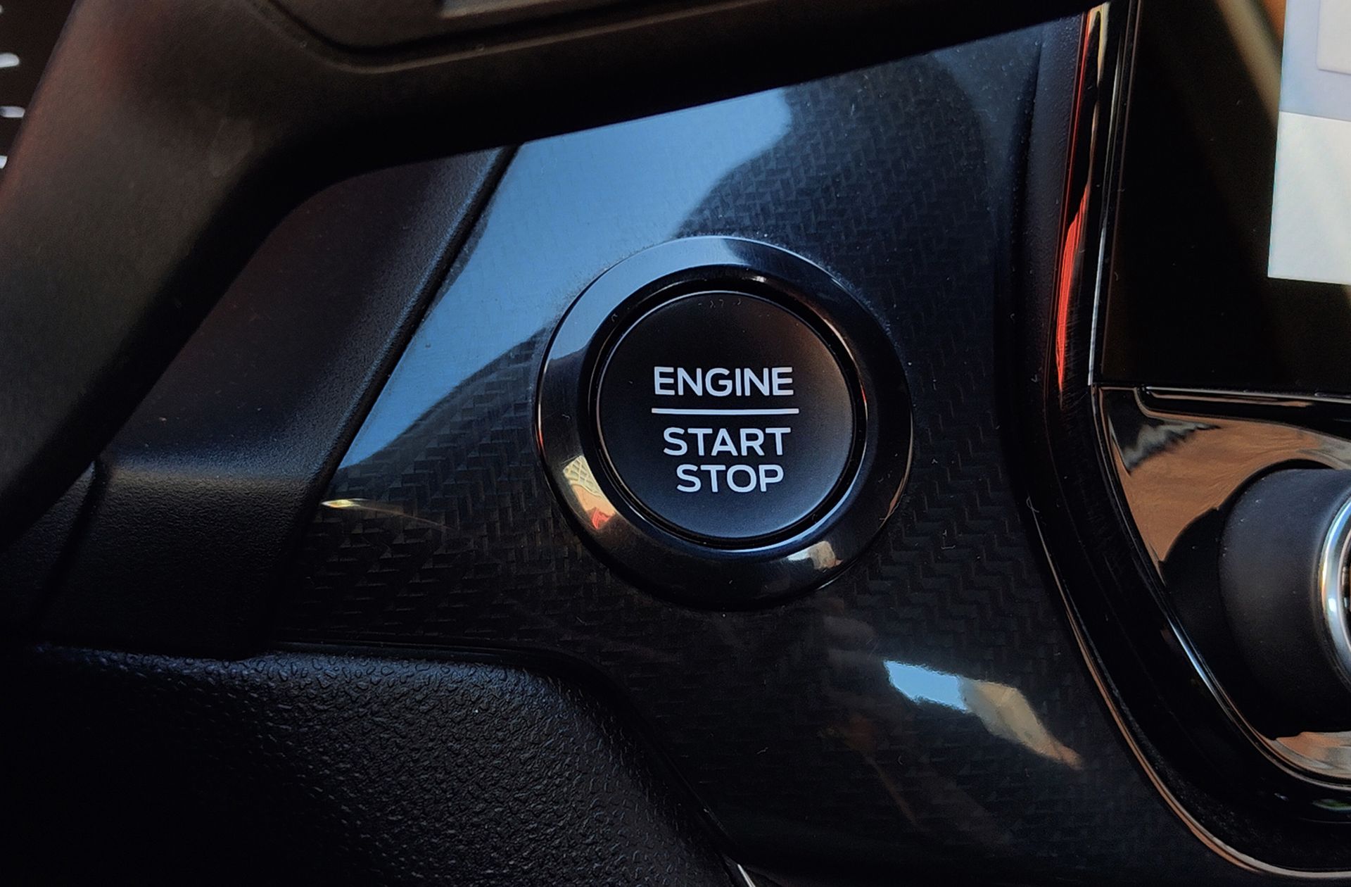 Ford Fiesta 1.0 EcoBoost MHEV ST-Line - foto 29
