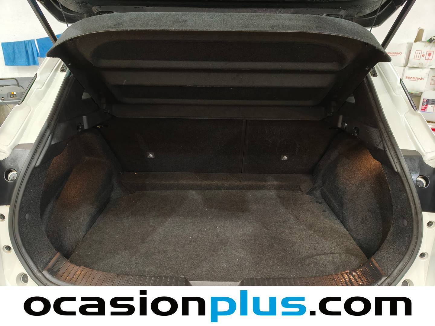 Fotos maletero Nissan QASHQAI Nissan Qashqai E-POWER N-Connecta Auto (190 CV)