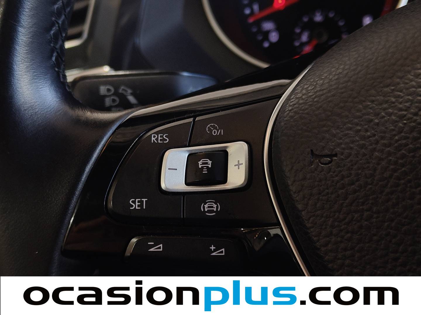 Foto Volkswagen Tiguan Volkswagen Tiguan Advance 1.5 TSI (130 CV)Pack R-Line