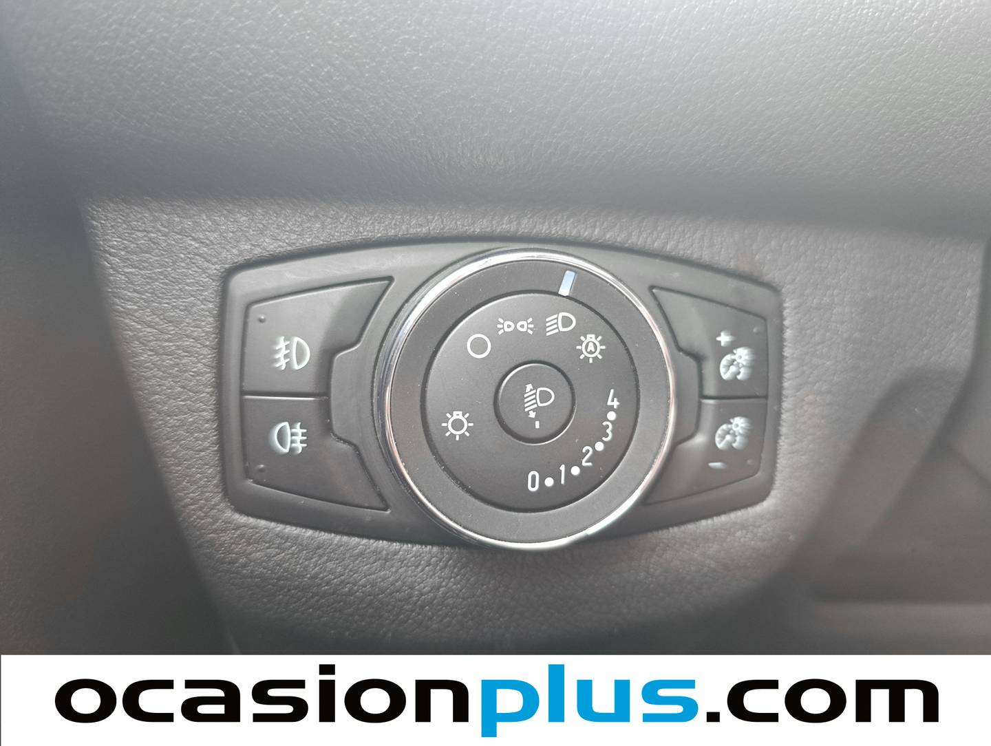 Extras y acabados del Ford Tourneo Courier Ford Tourneo Courier 1.6 TDCi Trend  (95 CV)