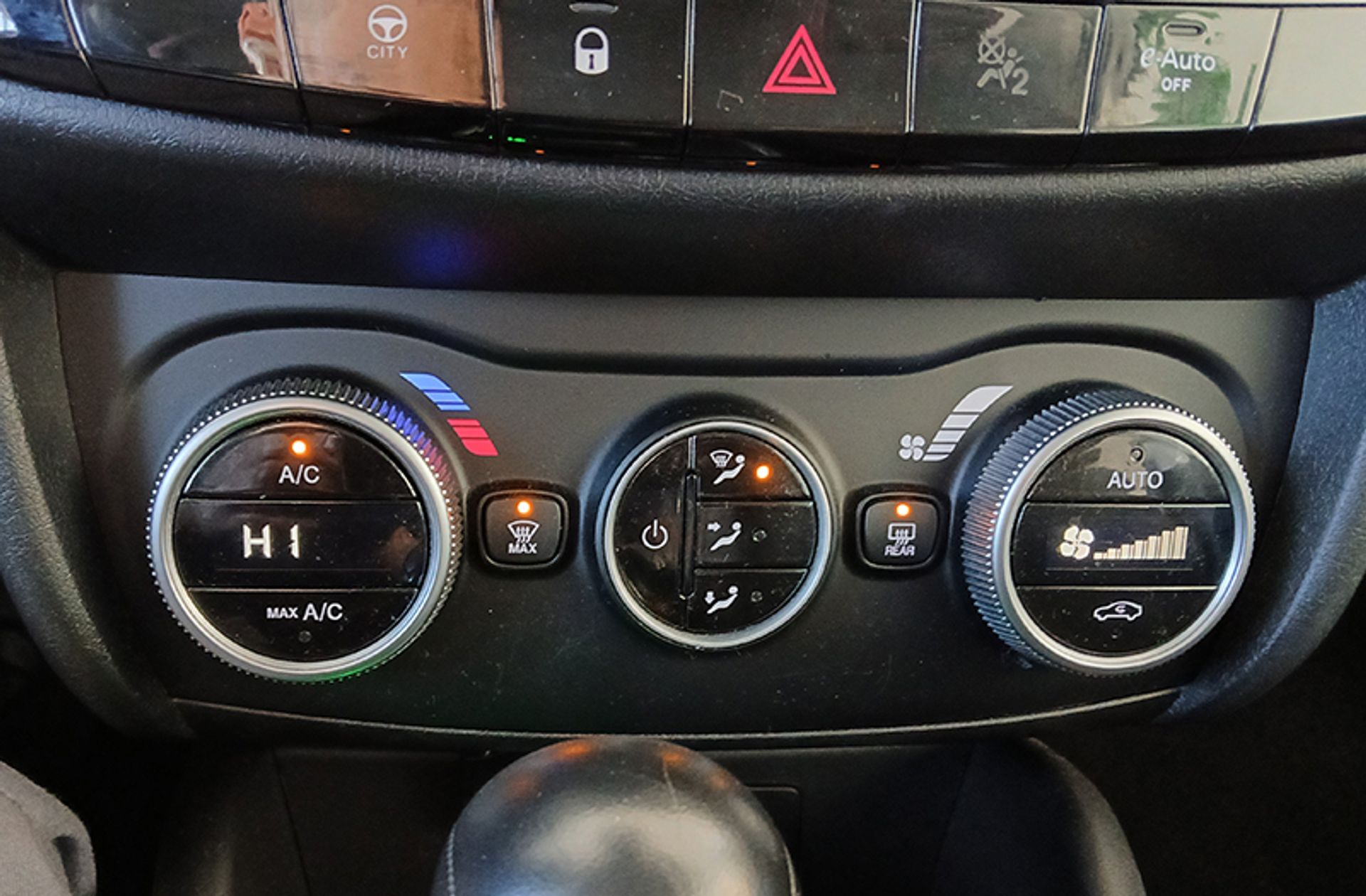 Fiat Tipo 1.5 Hybrid Red DCT - foto 25