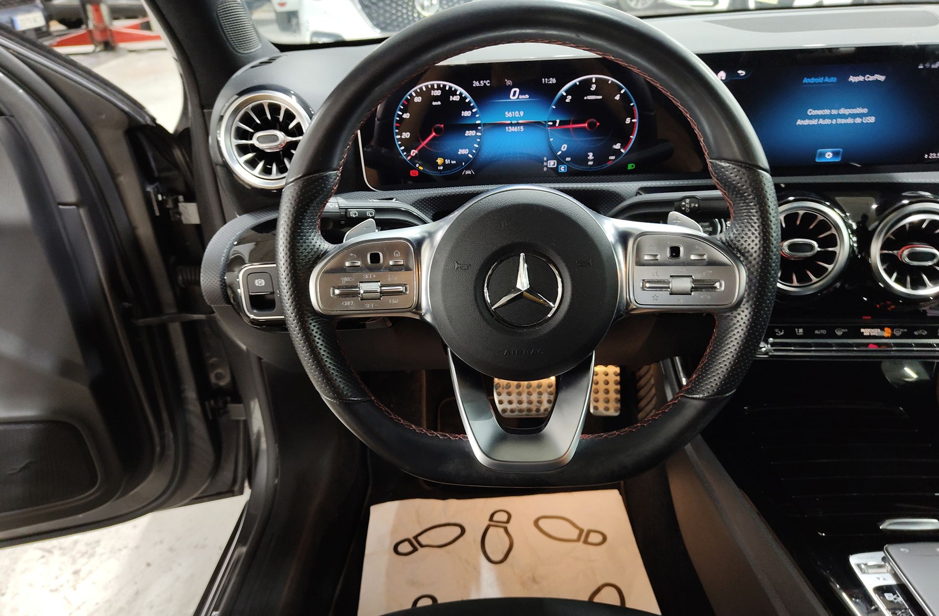 Mercedes-Benz Clase A 180 d Pack AMG - foto 30