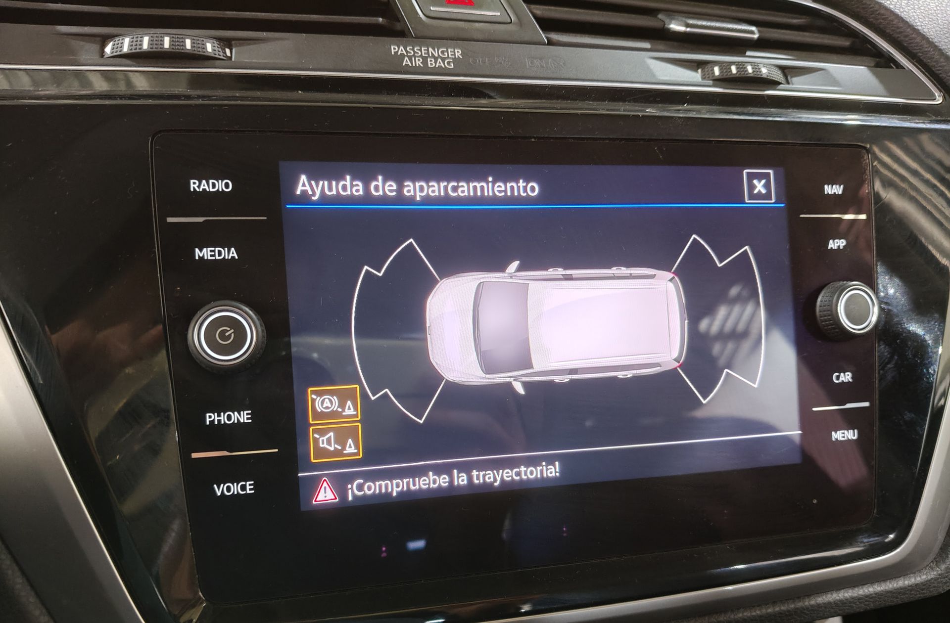 Volkswagen Touran Business 1.5 TSI 7 plazas DSG - foto 31