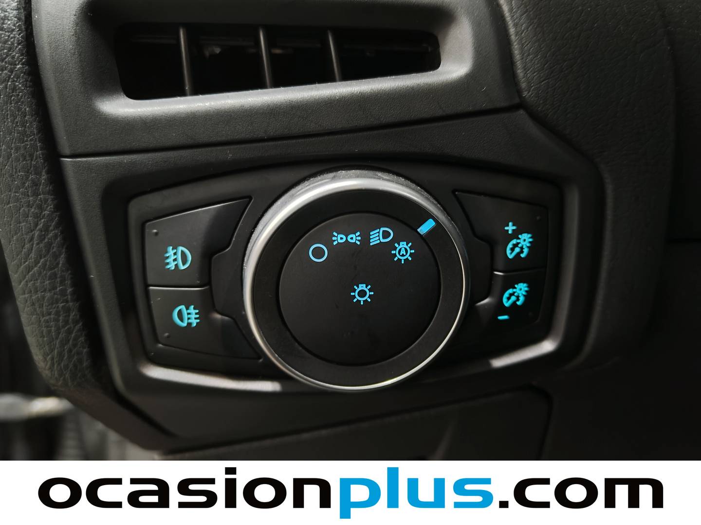 Ford Focus Ford Focus 1.0 Ecoboost Titanium (125 CV) de segunda mano