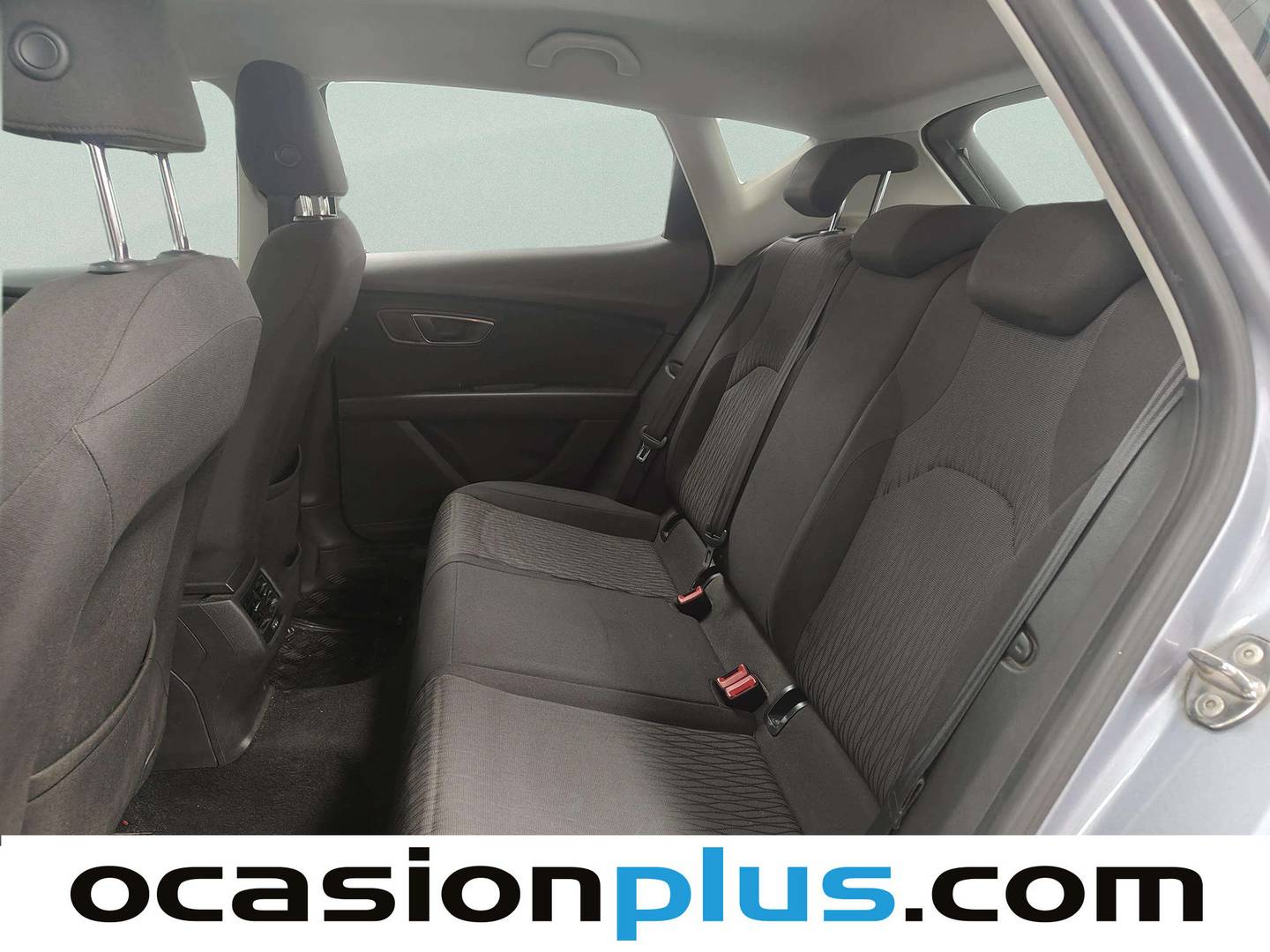Foto asientos traseros Seat León Seat León 1.6 TDI S&S Style (110 CV)