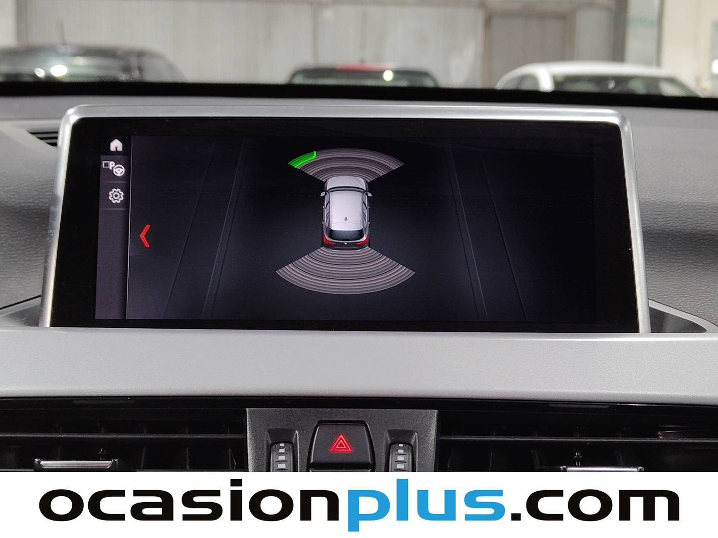 Equipamiento del BMW X1 BMW X1 sDrive18i (136 CV)