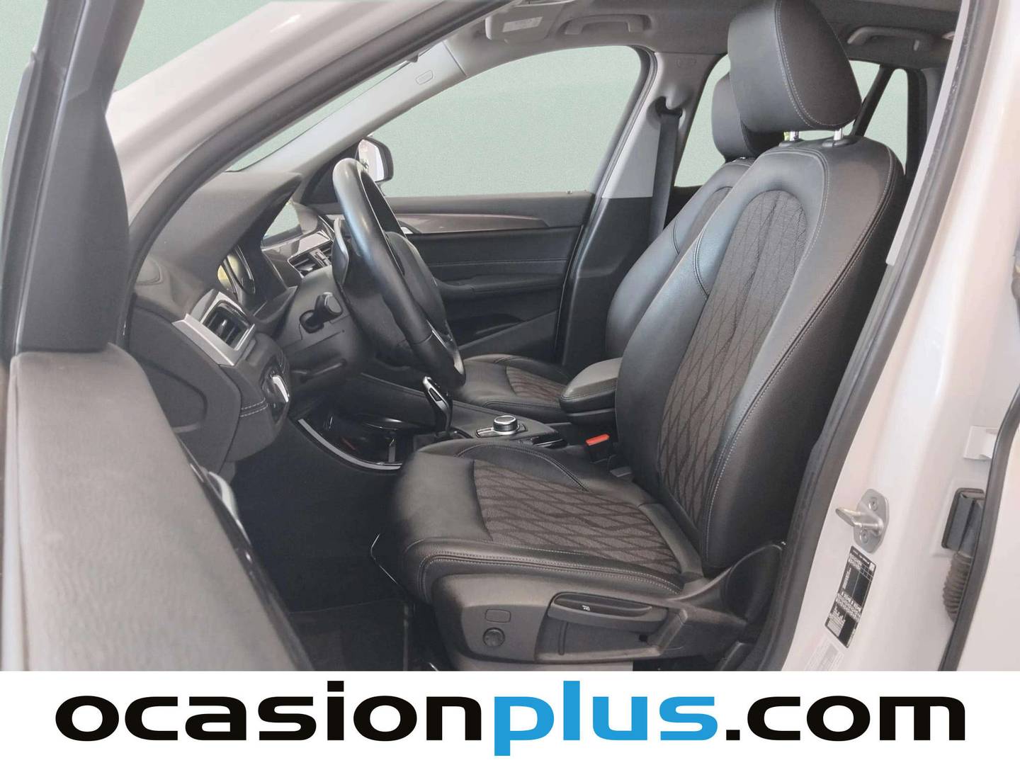 Foto asientos delanteros BMW X1 BMW X1 sDrive18d (150 CV)