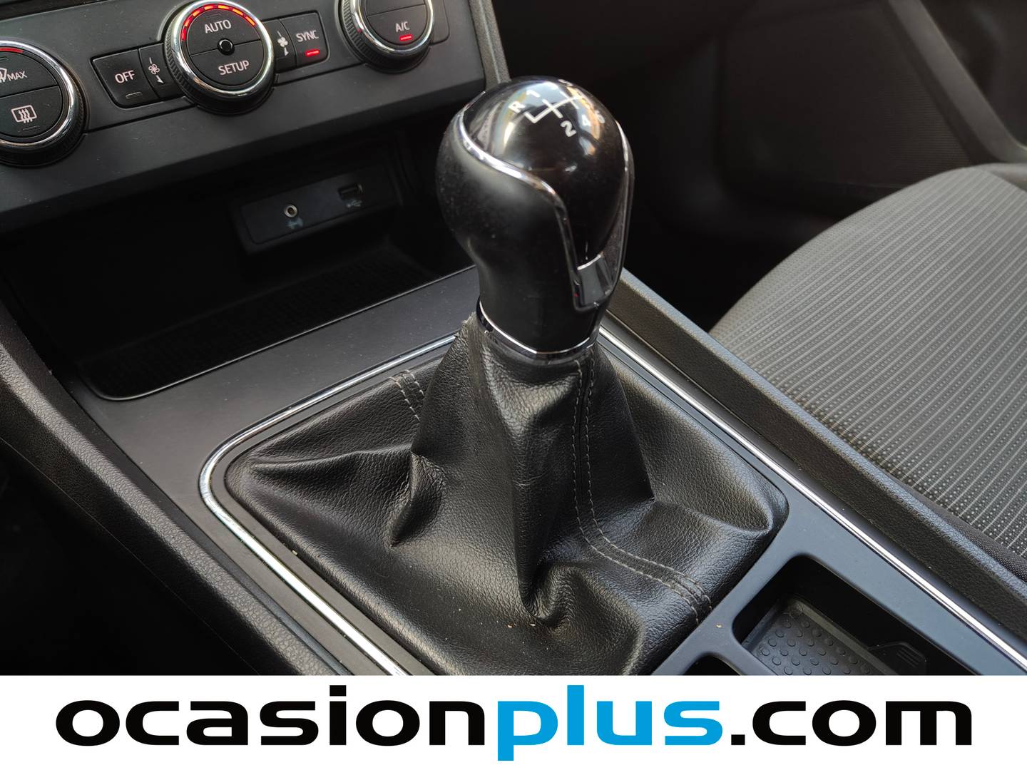 Seat León Seat León 1.2 TSI S&S Style (110 CV) de segunda mano