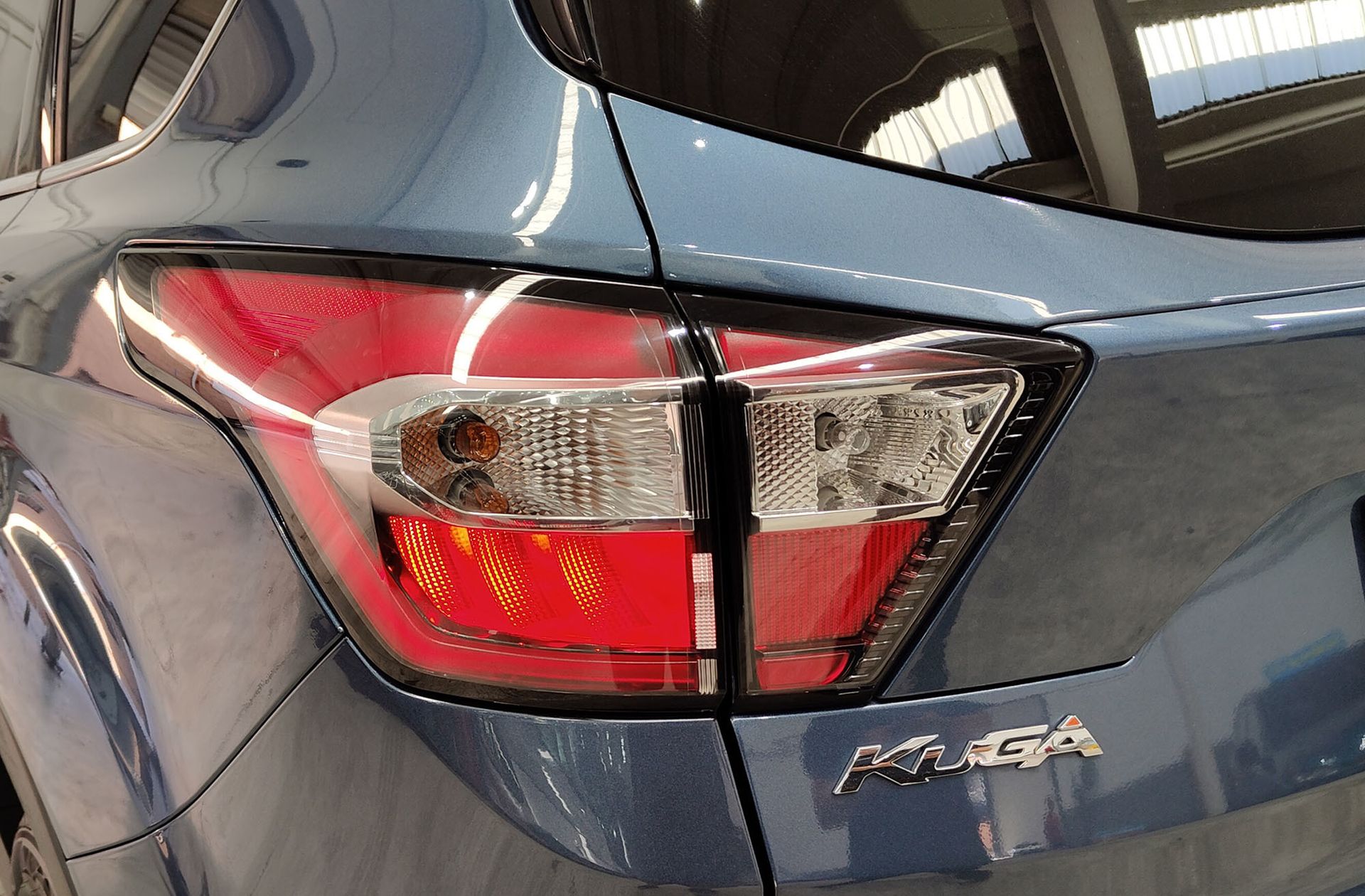 Ford Kuga 1.5 EcoBoost Trend+ 4x2 - foto 16