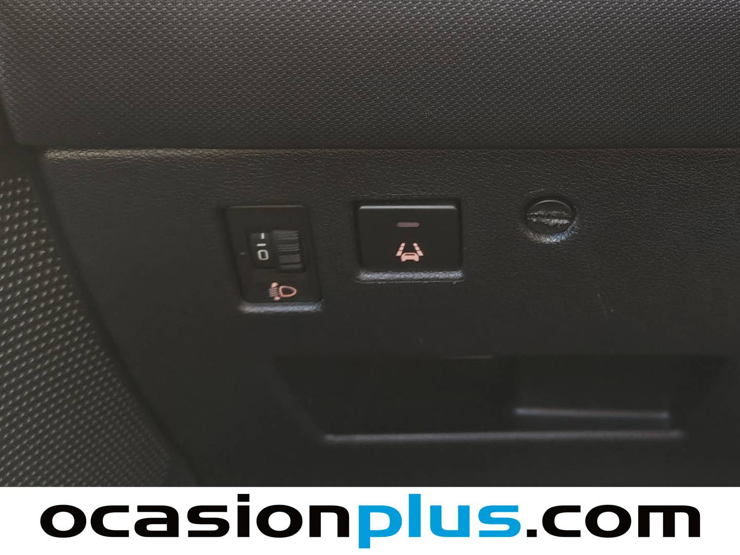 Equipamiento del Peugeot 308 Peugeot 308 THP 150 Premium (150 CV)