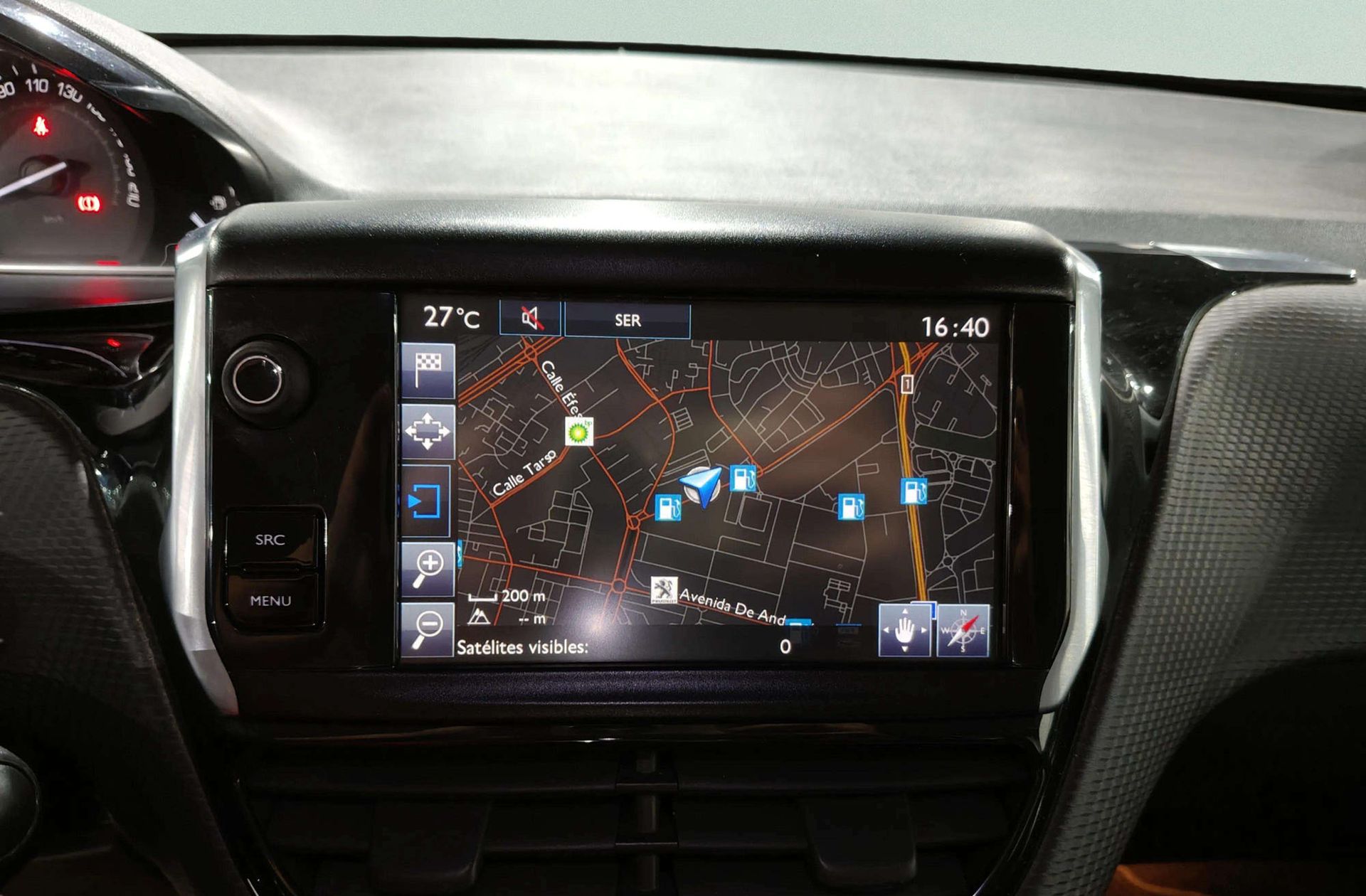 Peugeot 2008 e-HDI 92 Allure - foto 6