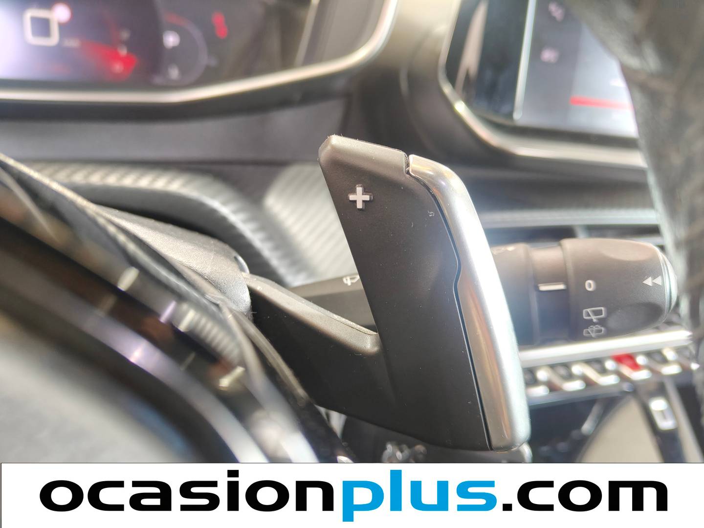Peugeot 2008 Peugeot 2008 PureTech 130 S&S Allure Pack EAT8 (130 CV) automático