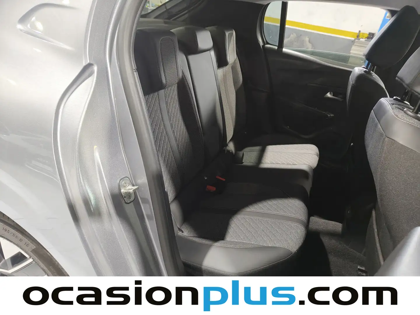 Foto Peugeot 208 Peugeot 208 PureTech 100 Allure (100 CV)