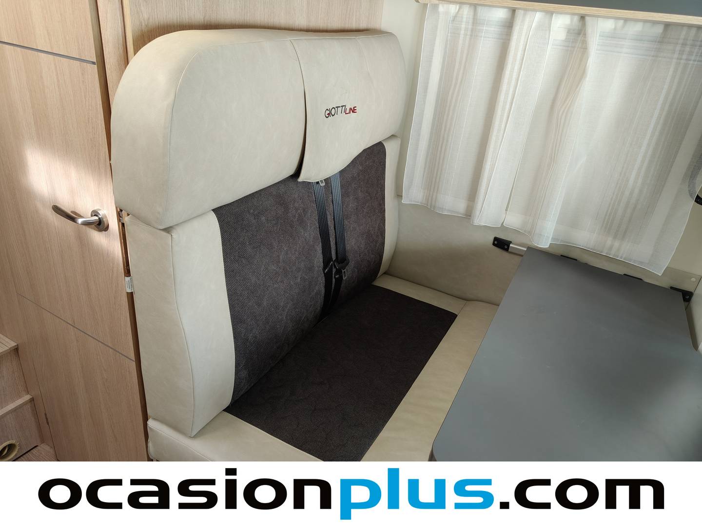 Foto GiottiLine Siena 322 GiottiLine Siena 322 2.2 Diesel (140 CV) 4 Plazas