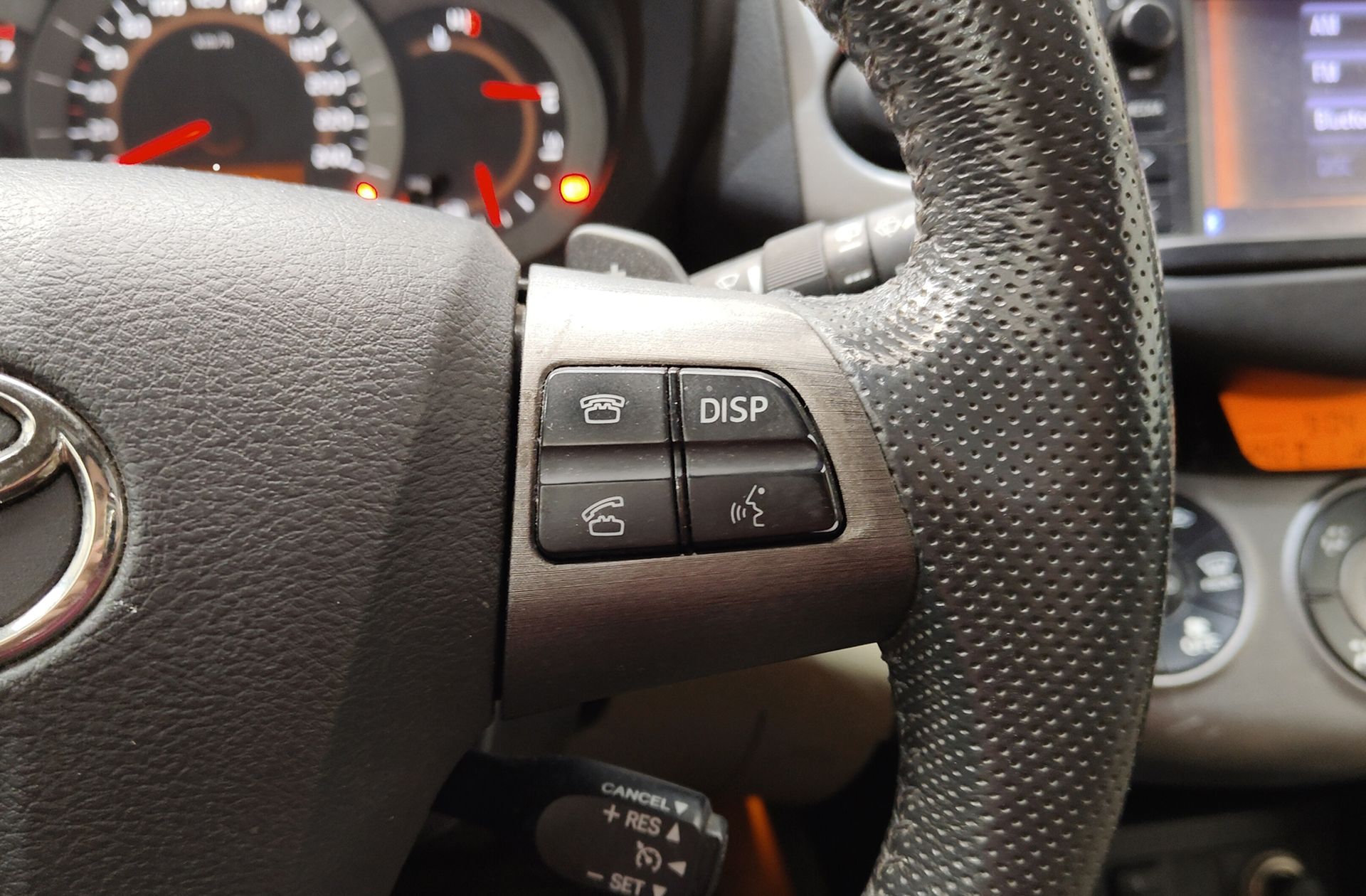 Toyota RAV4 2.2 D-4D Executive 4x4 - foto 28