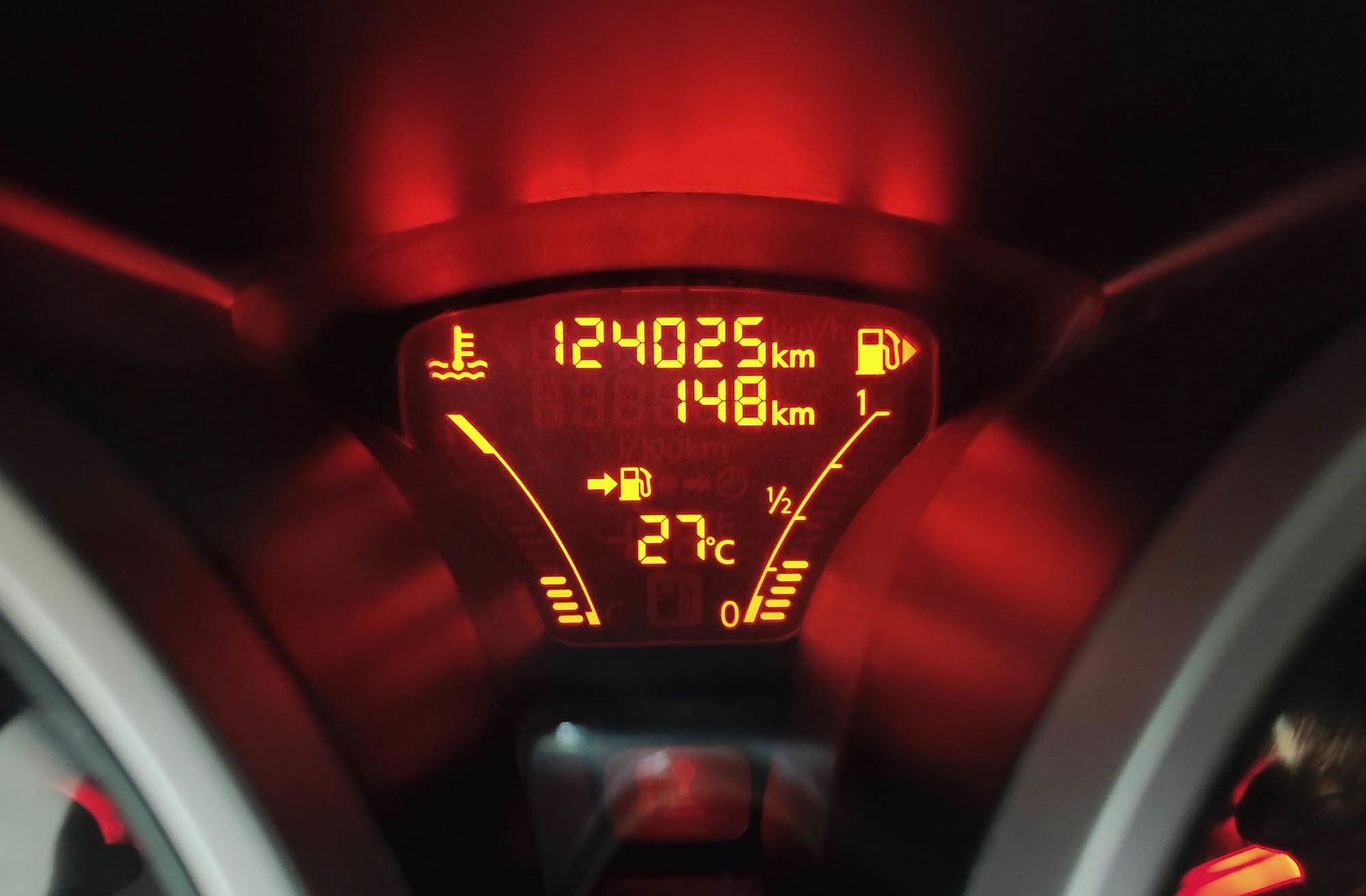 Nissan Juke 1.2 DIG-T N-Connecta - foto 10