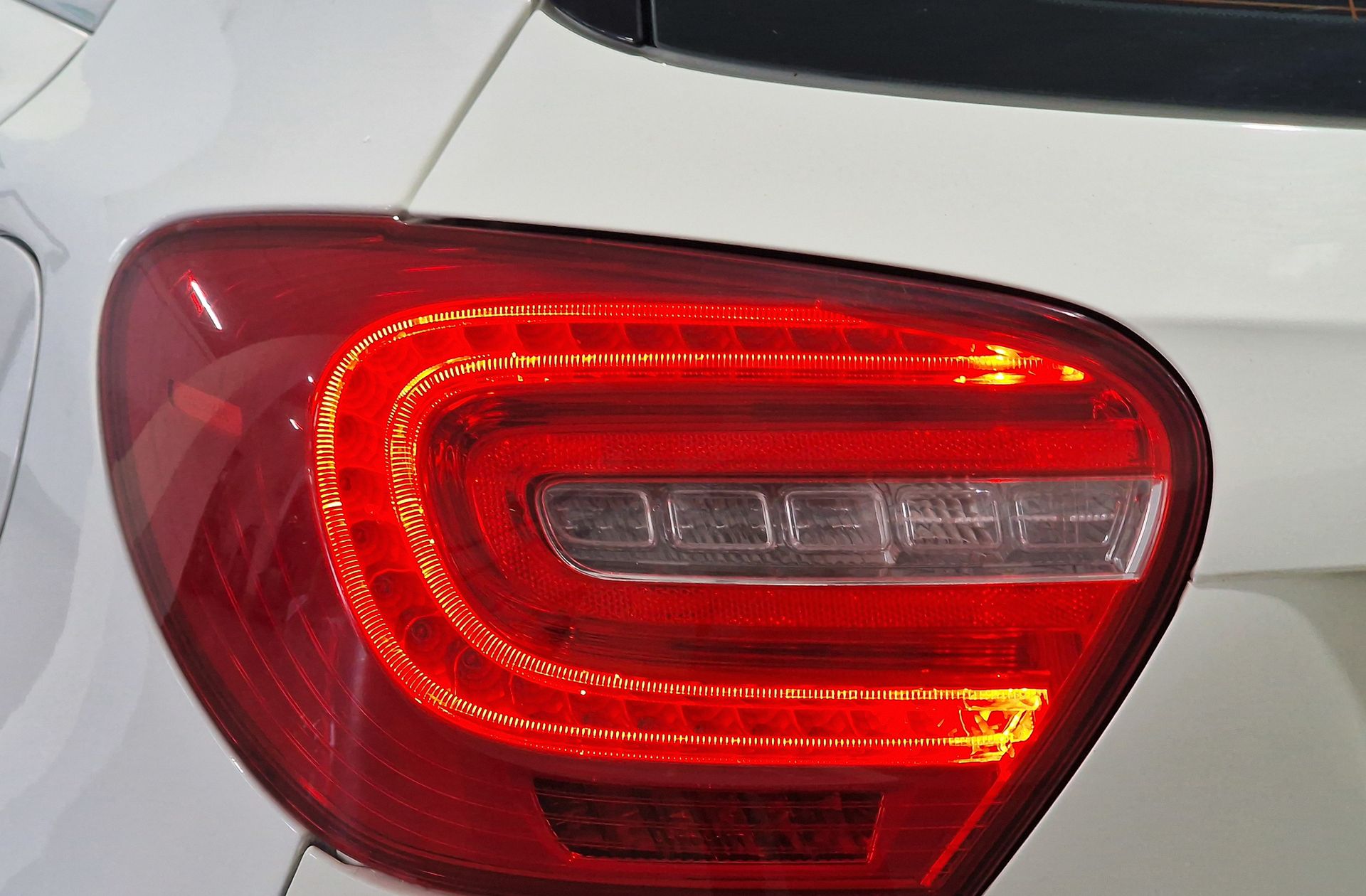Mercedes-Benz Clase A 180 CDI AMG Line - foto 14