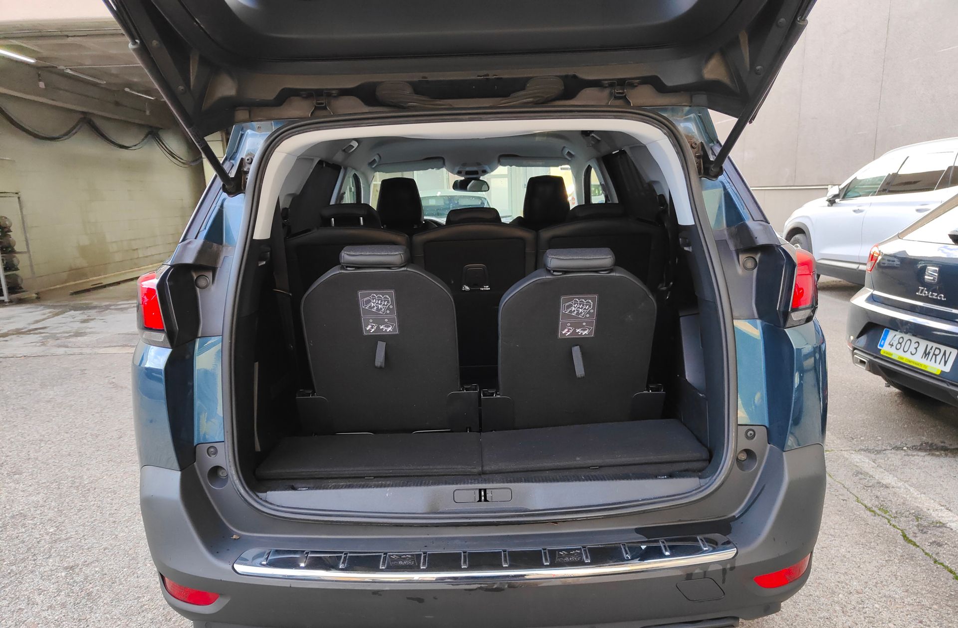 Peugeot 5008 BlueHDi 130 Allure EAT8 7 plazas - foto 18