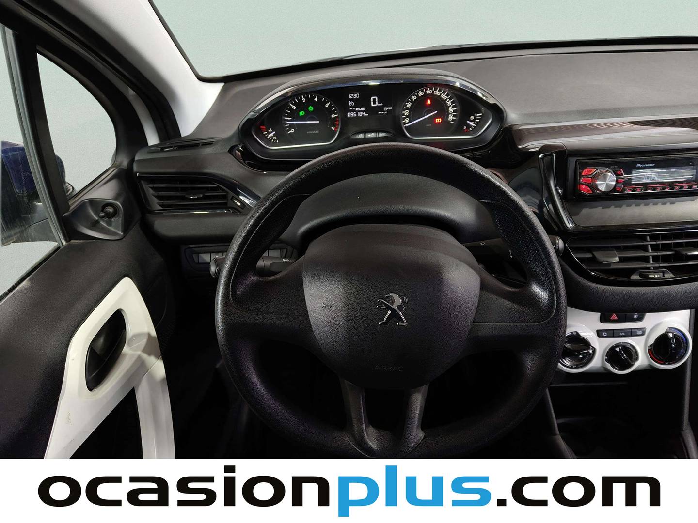 Peugeot 208 Peugeot 208 1.0 PureTech Like (68 CV) manual