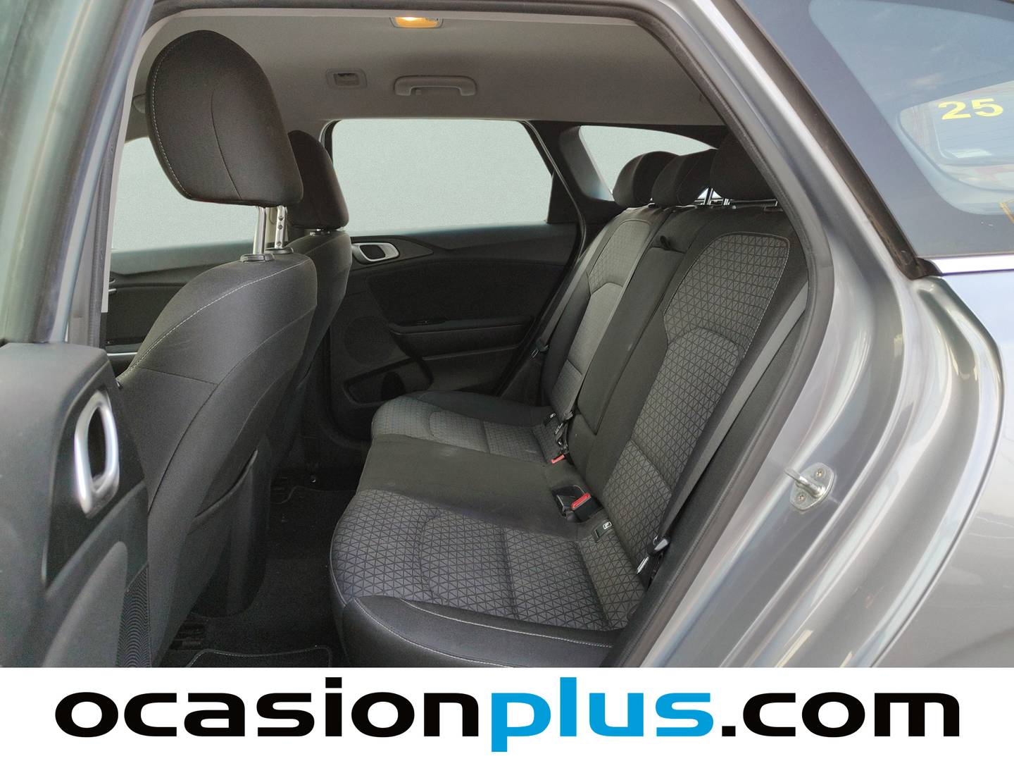 Foto asientos traseros KIA Ceed Tourer Kia Ceed Tourer 1.0 T-GDi Drive (120 CV)