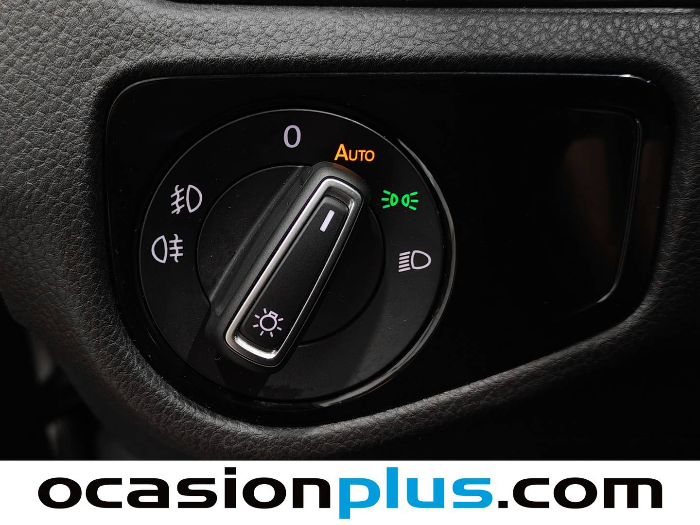 Accesorios del Volkswagen Golf Volkswagen Golf Sport 2.0 TDI CR BMT (150 CV) Pack R-Line