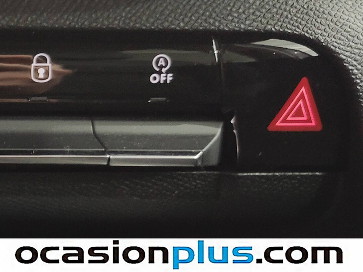 Foto Citroën C5 Aircross Citroen C5 Aircross PureTech 130 S&S Shine Pack EAT8 (131 CV)