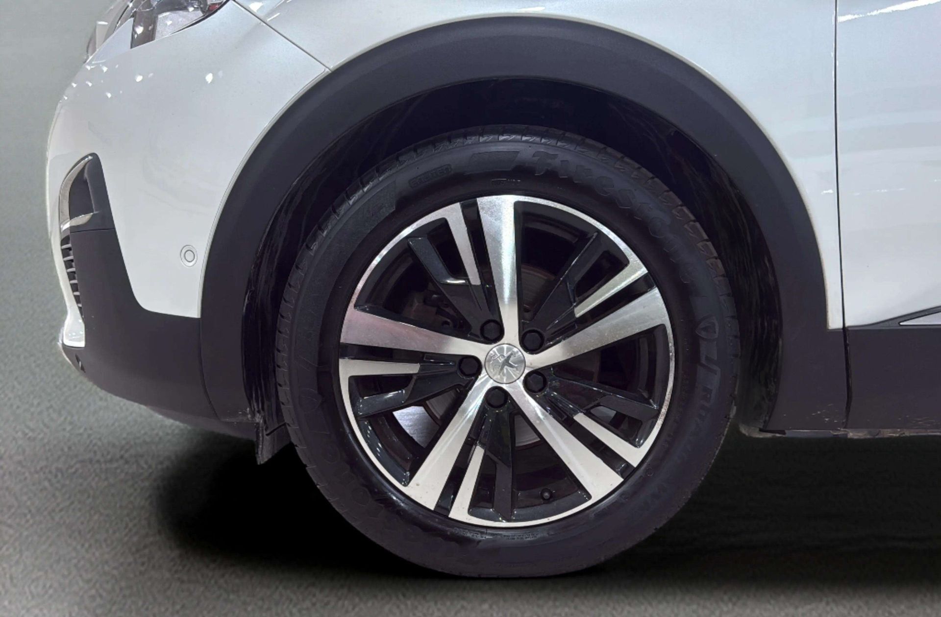Peugeot 5008 PureTech 130 GT Line EAT8 7 plazas - foto 45