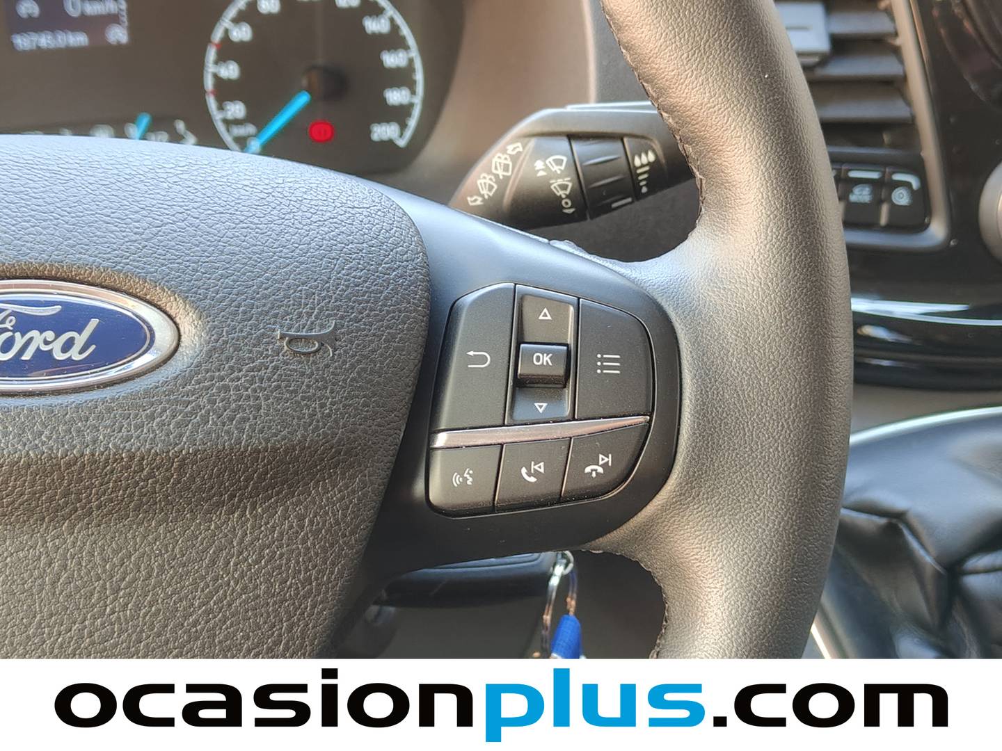 Foto Ford Tourneo Custom Ford Tourneo Custom 2.0 EcoBlue L1 Trend (130 CV) 8 Plazas