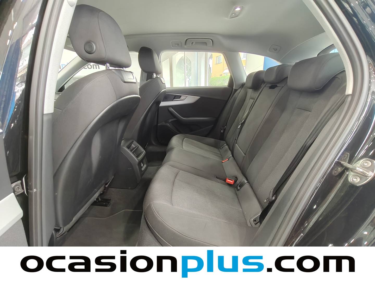 Foto asientos traseros Audi A4 Audi A4 Avant Advanced 35 TFSI (150 CV) S tronic