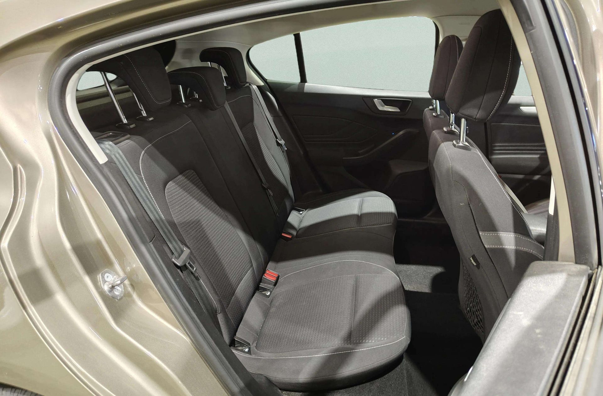 Ford Focus 1.0 EcoBoost Trend+ - foto 15