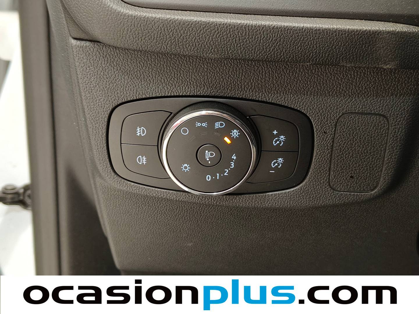 Paquetes del Ford Focus Ford Focus 1.0 Ecoboost MHEV ST-Line Auto (155 CV)