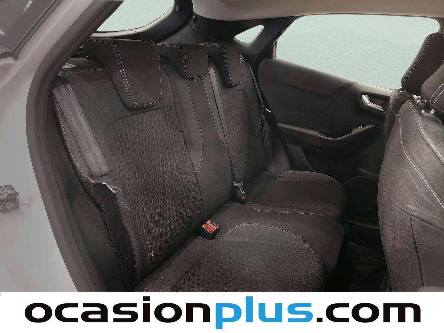 Foto Ford Puma Ford Puma 1.0 EcoBoost MHEV Titanium Design (125 CV)