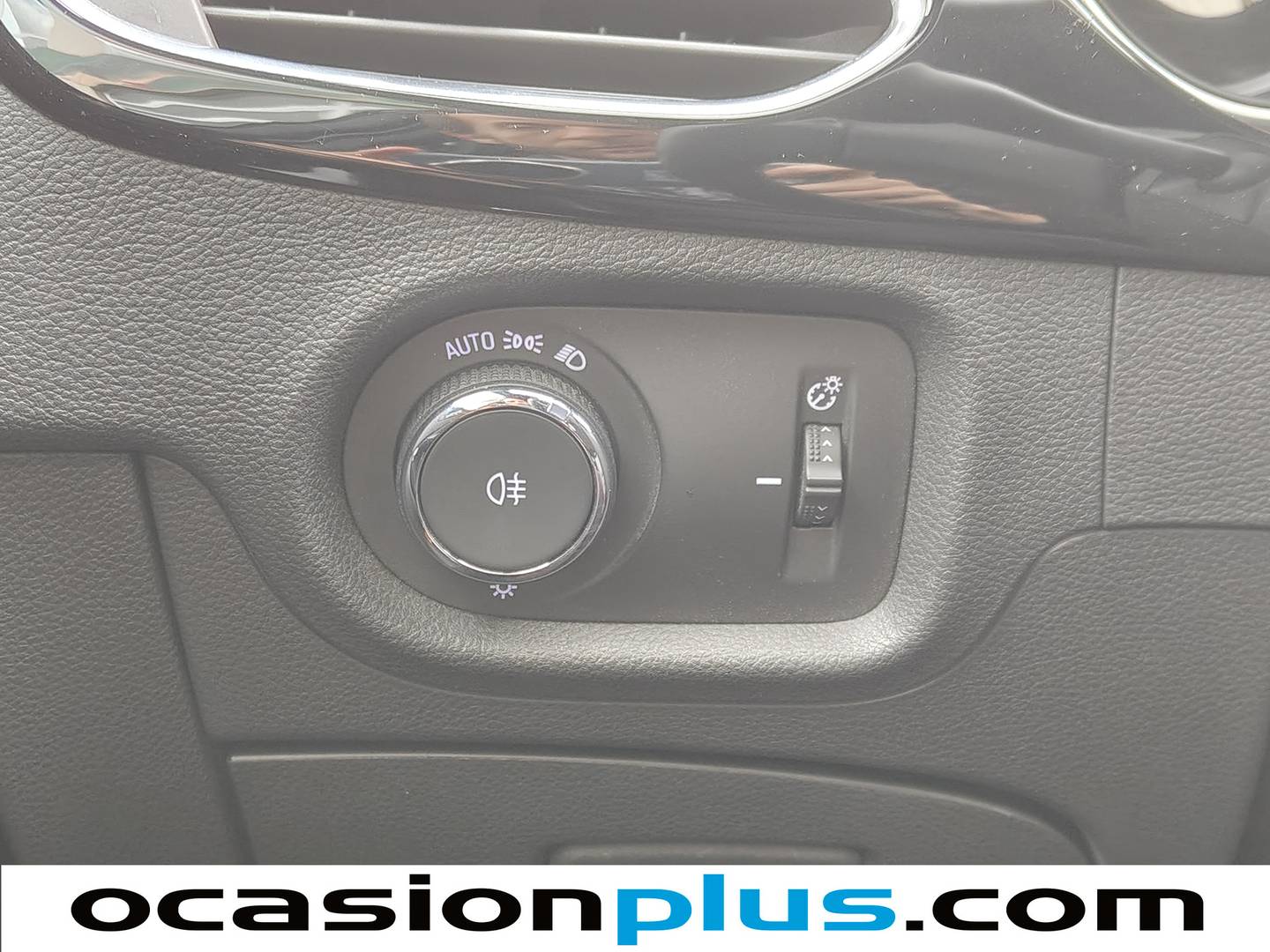 Foto Opel Astra Opel Astra 1.6 CDTI S&S GSi Line (136 CV)