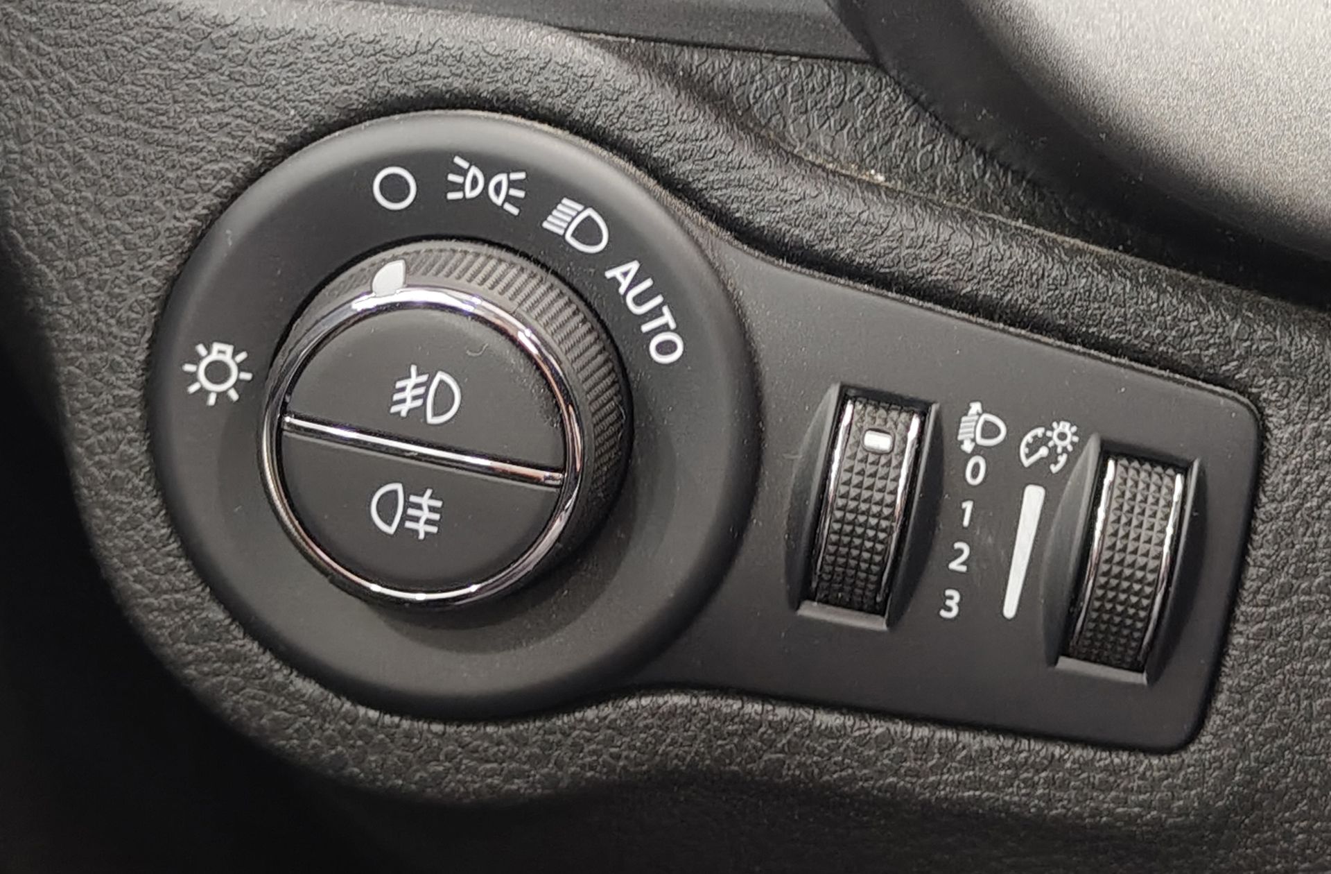 Fiat 500X 1.5 Hybrid Dolcevita Sport DCT - foto 23