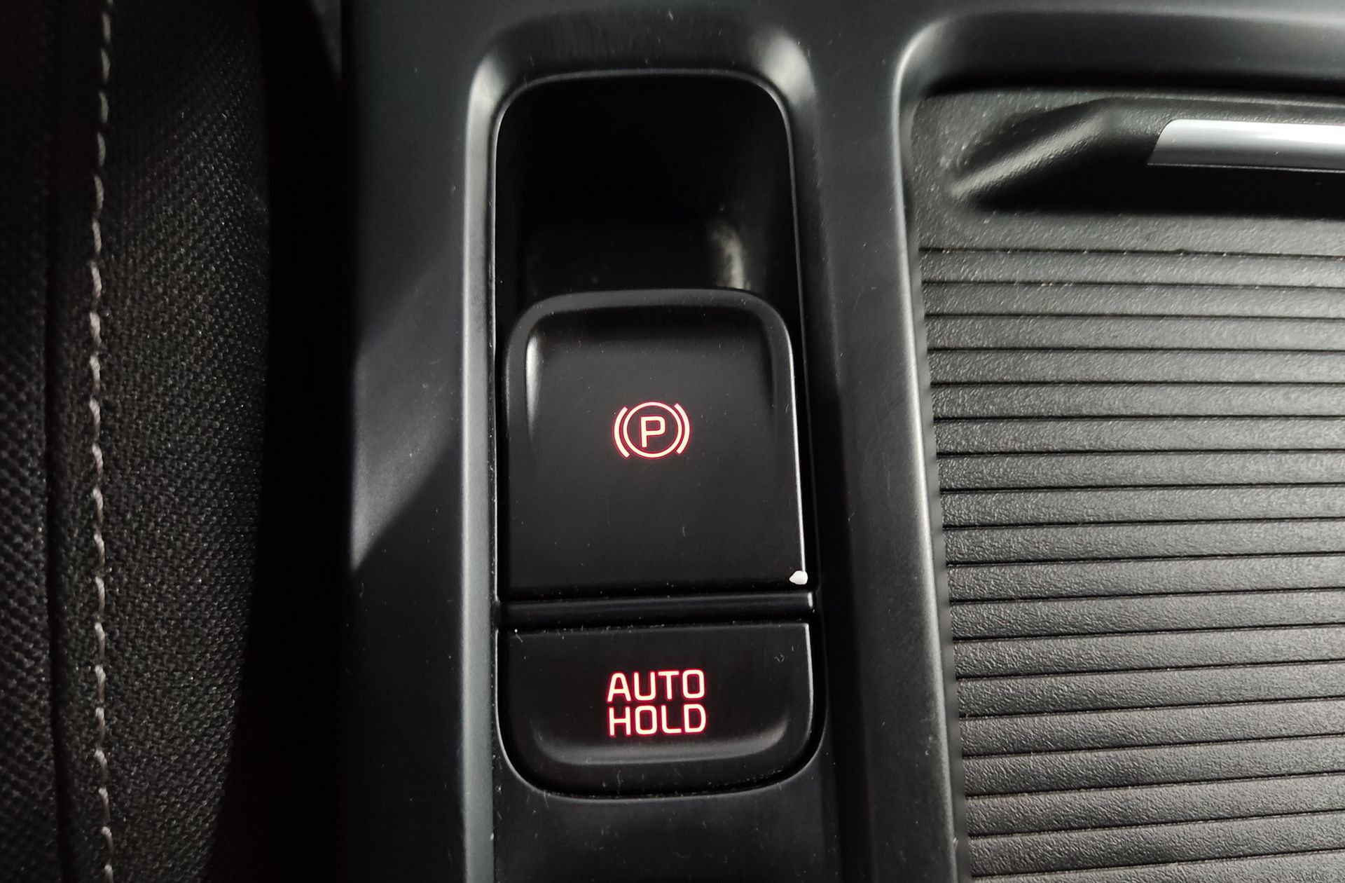 Kia XCeed 1.0 T-GDi Drive - foto 32