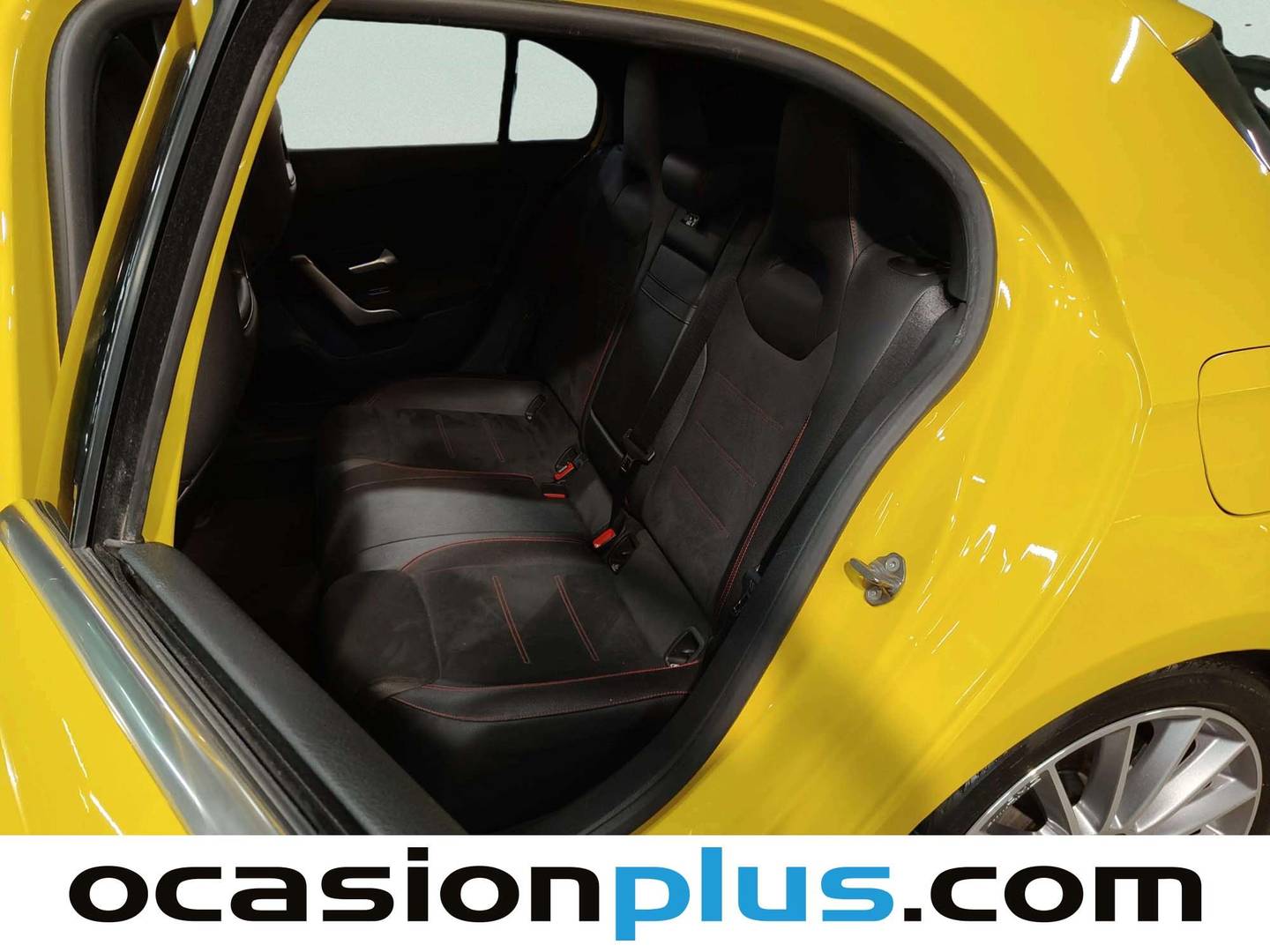 Foto asientos traseros Mercedes Clase A Mercedes Clase A Clase A 200 Pack AMG (163 CV)