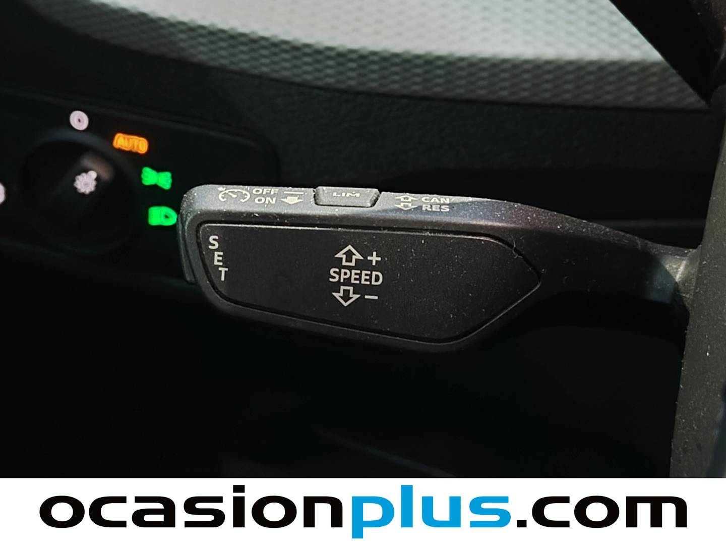 Foto Audi Q2 Audi Q2 Advanced 30 TDI (116 CV)