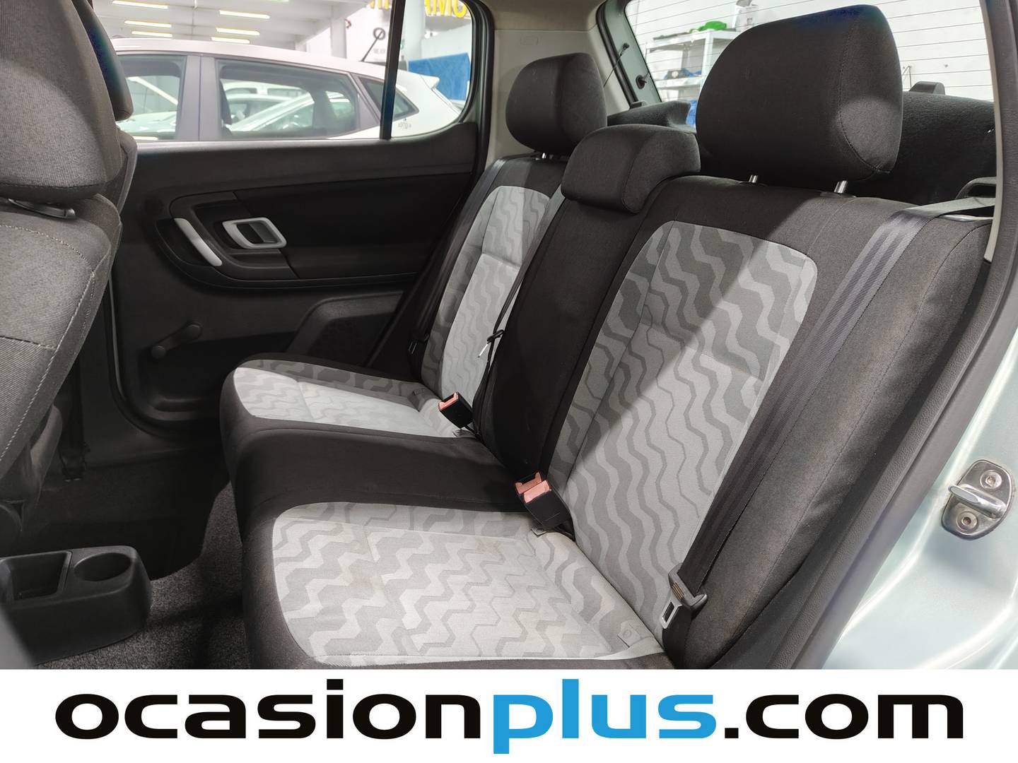 Foto asientos traseros Skoda Fabia Skoda Fabia 1.4 TDI Young (70 CV)