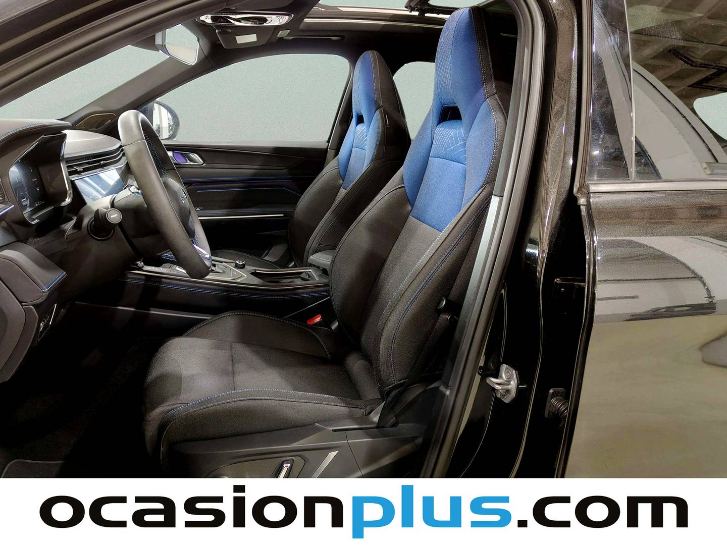 Foto asientos delanteros Lynk & Co 01 Lynk & Co 01 1.5 PHEV 6.6kW (261 CV)