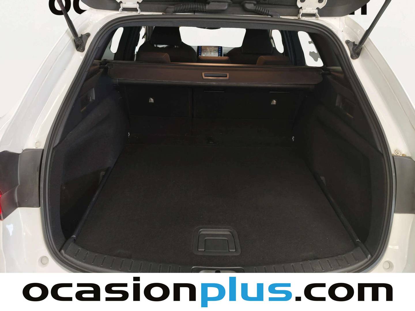 Foto Toyota Corolla Toyota Corolla Touring Sports 125H Active Tech E-CVT (122 CV)