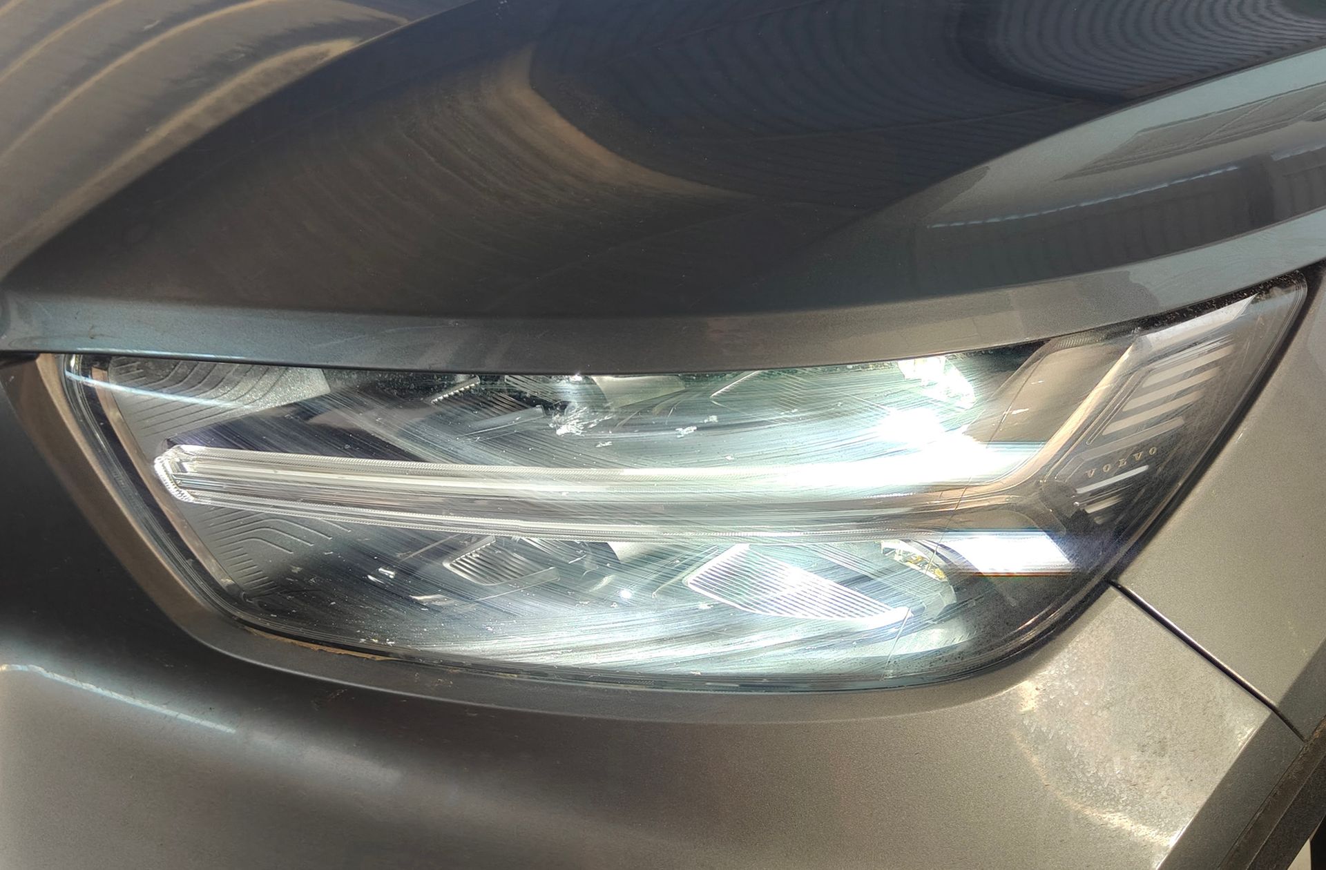 Volvo XC40 T3 Momentum - foto 13