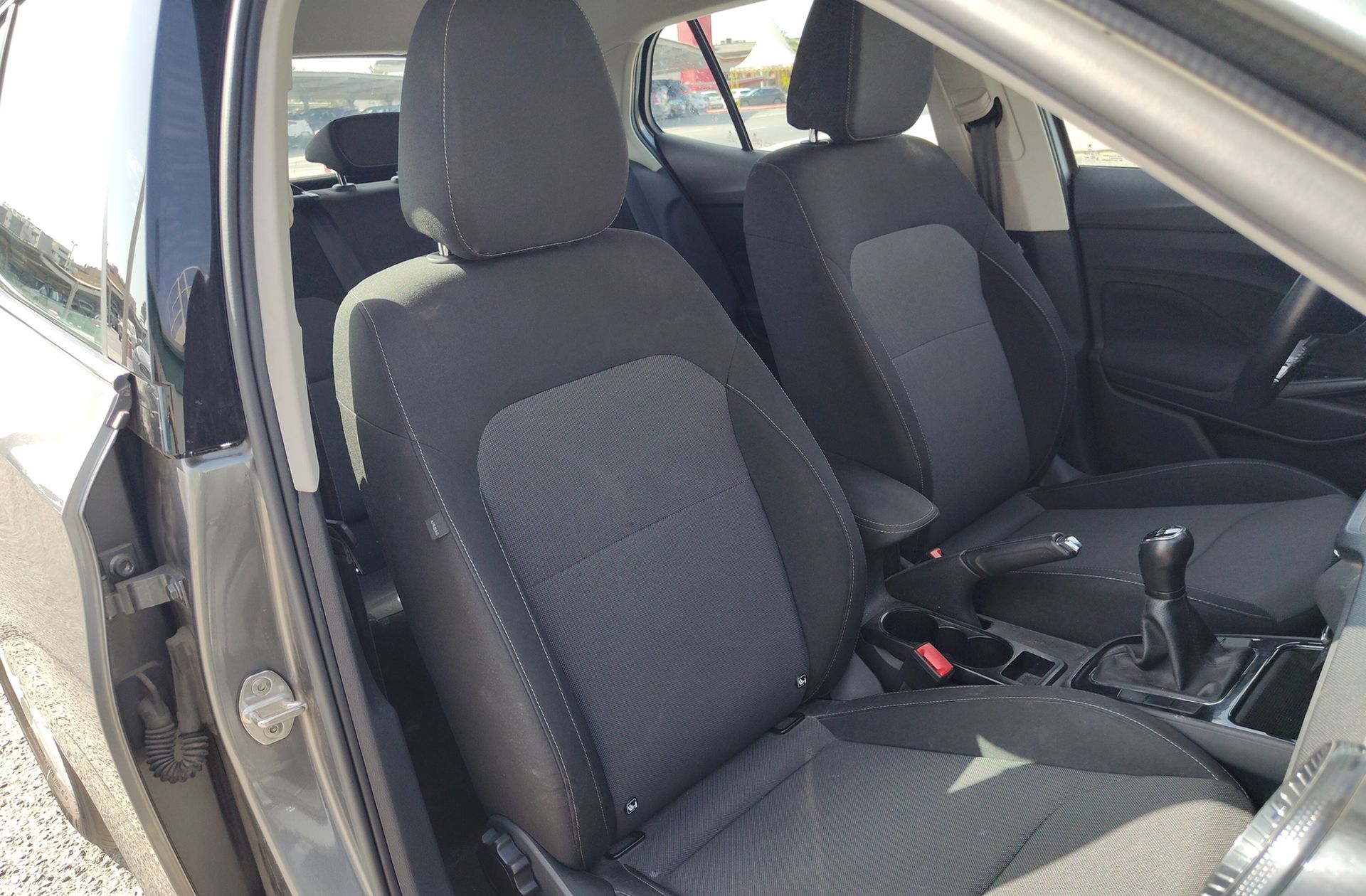 Škoda Fabia 1.0 MPI Ambition - foto 16