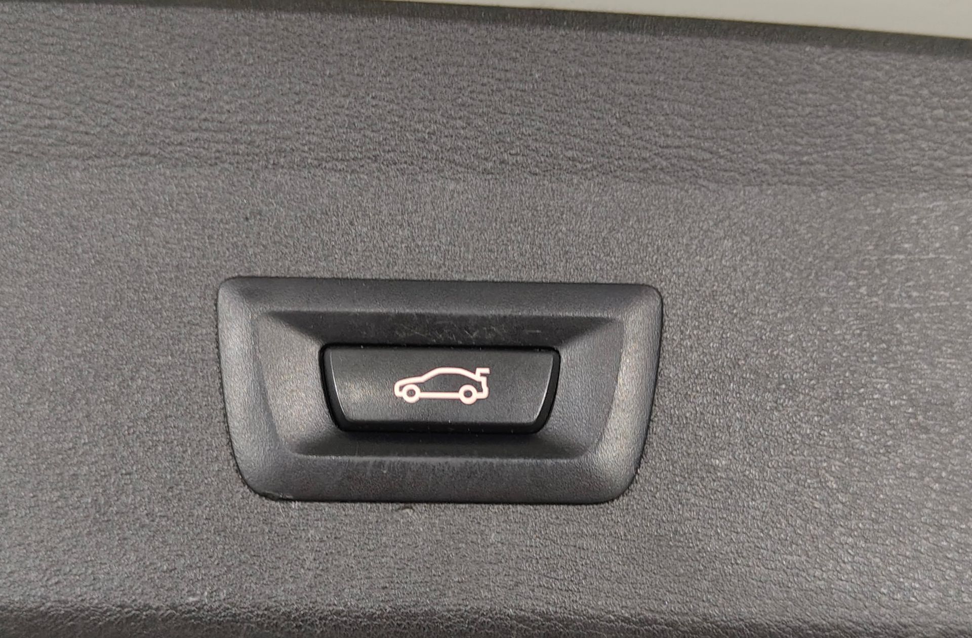 BMW X1 sDrive18i - foto 19