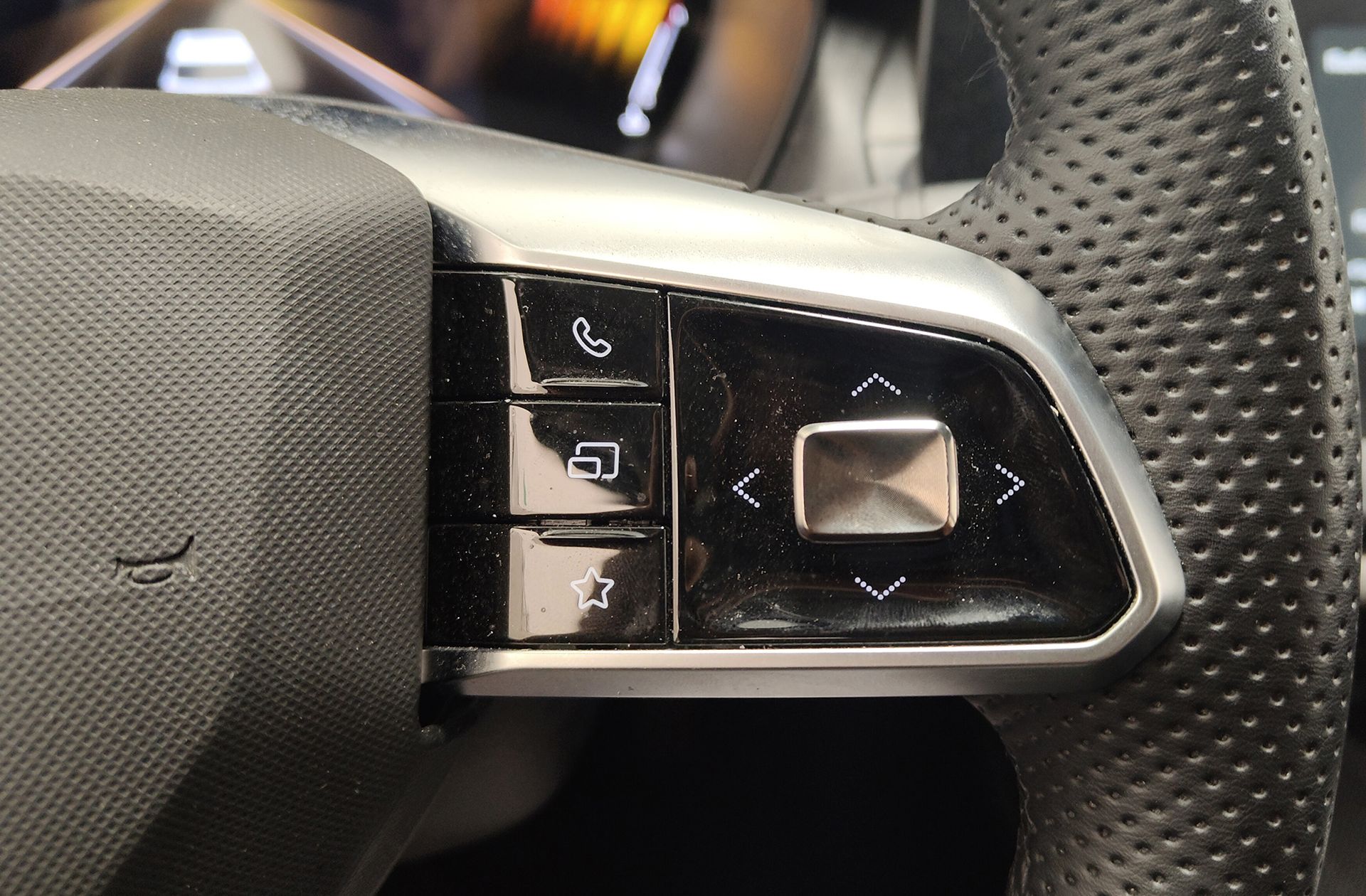 MG ZS 1.5 Hybrid+ Luxury - foto 26