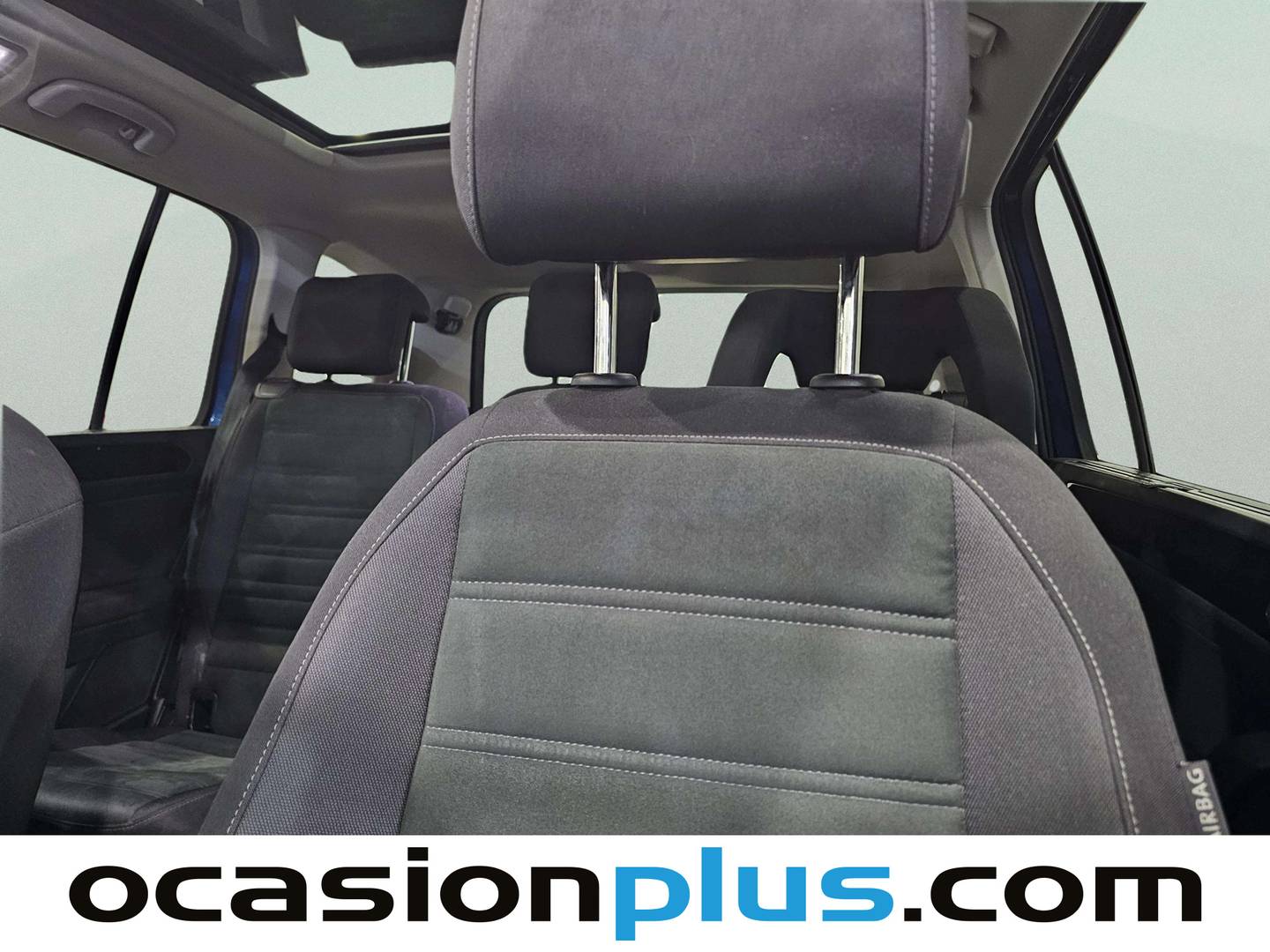 Equipamiento del Volkswagen Touran Volkswagen Touran Sport 1.6 TDI (115 CV) 7 PLAZAS  PACK R-LINE