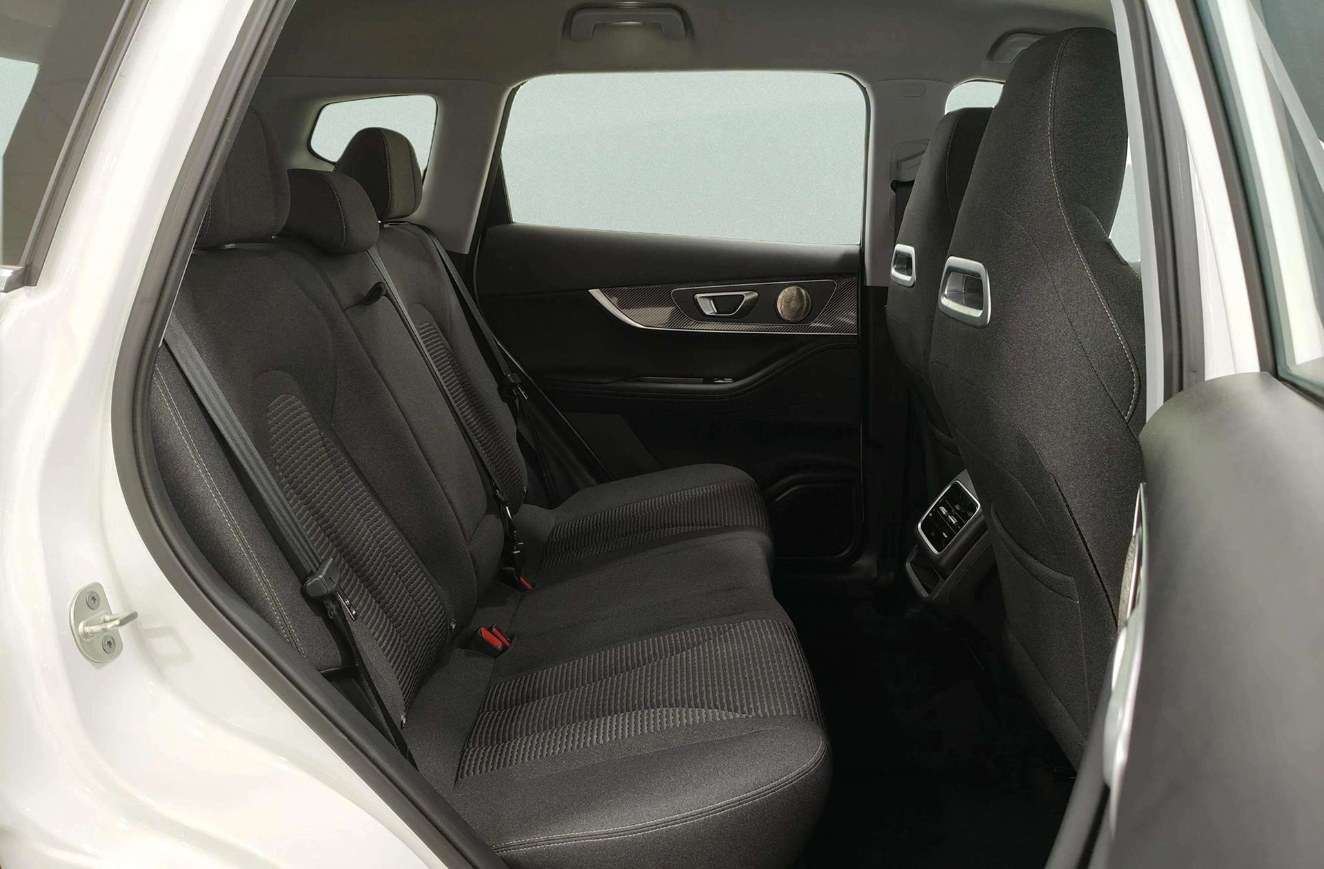 Ebro s700 1.6 T-GDi Comfort DCT - foto 19