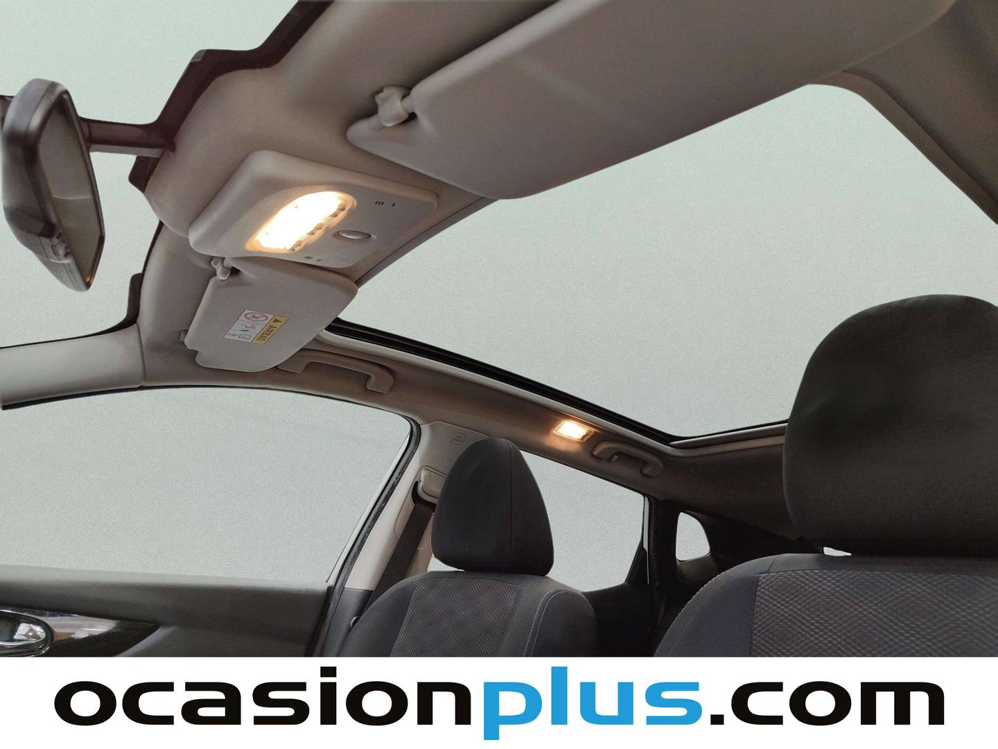 Extras y acabados del Nissan QASHQAI Nissan Qashqai 1.6dCi S&S 360 S 4x2 XTRONIC (130 CV)