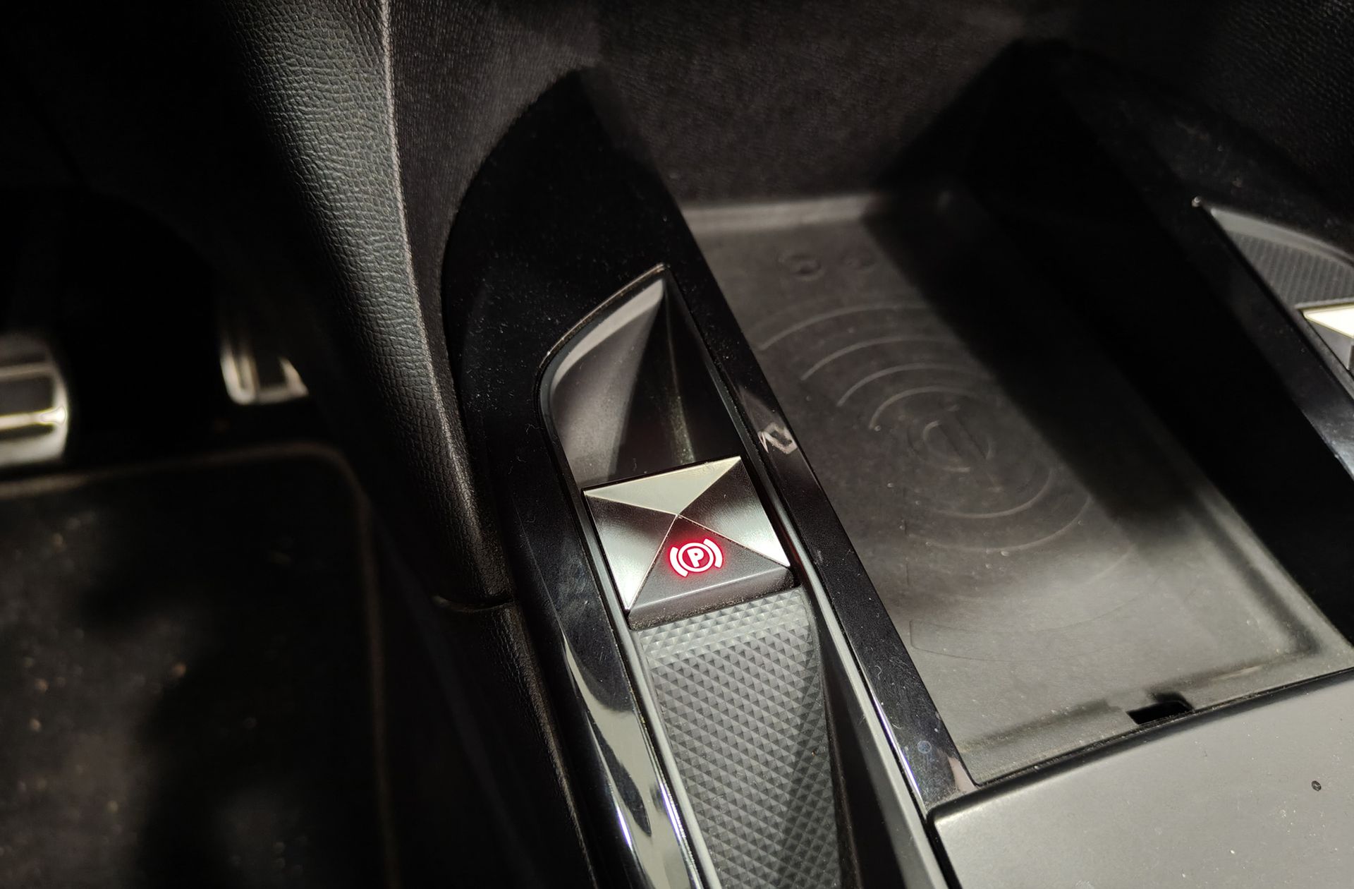 DS 3 Crossback DS3 BlueHDi 130 Performance Line - foto 34